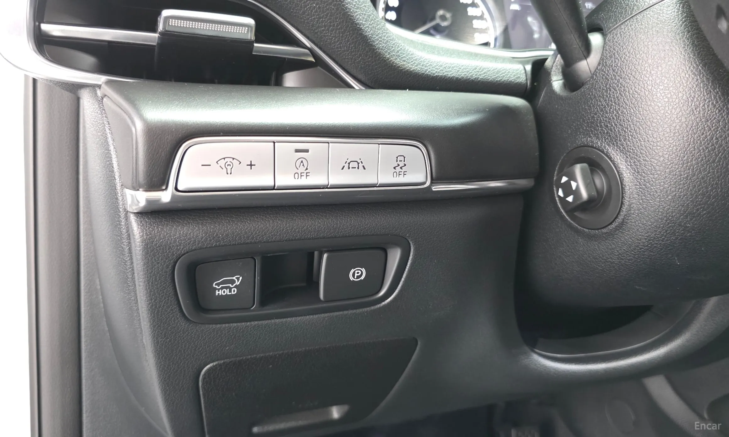 Genesis GV80 превью 14