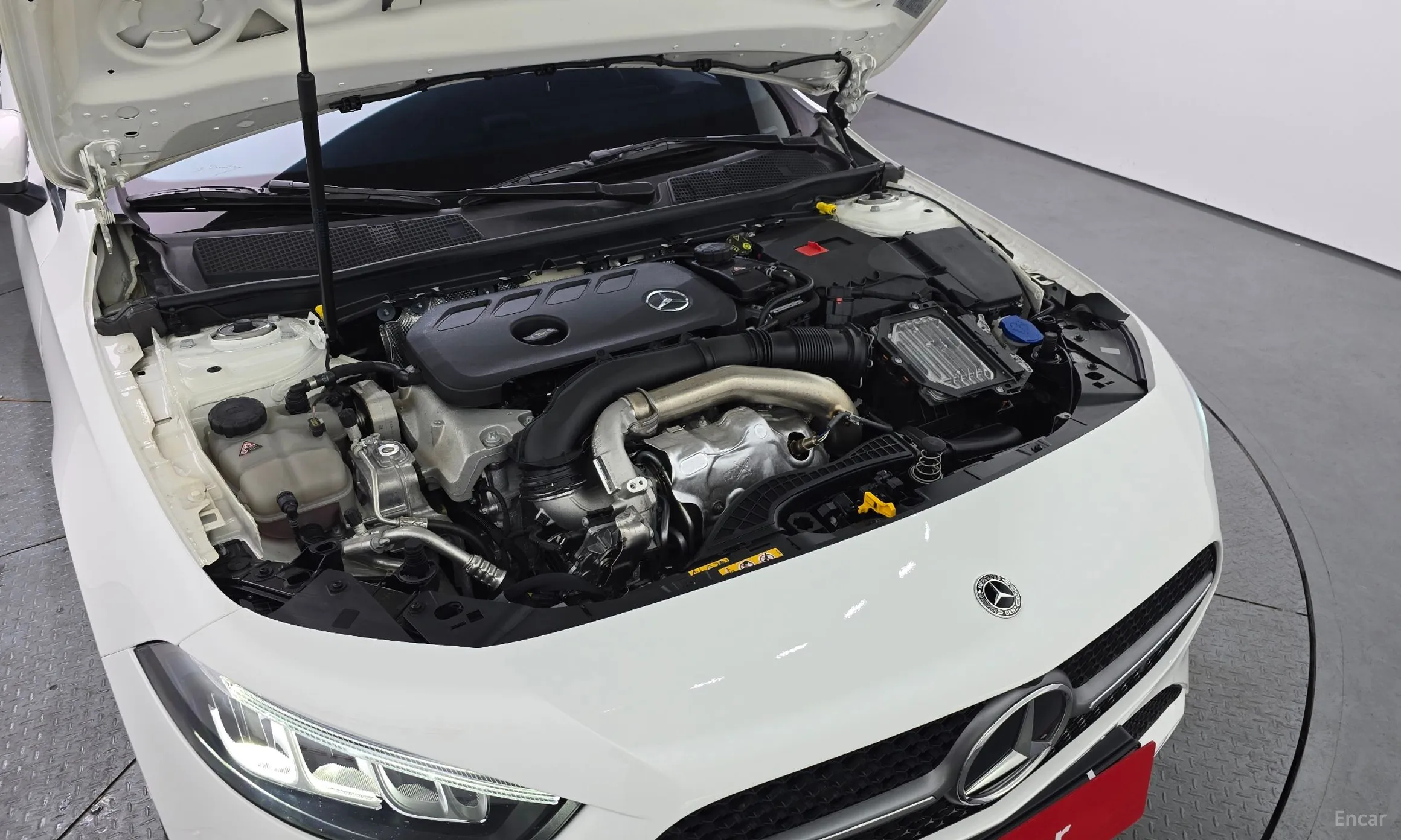 Mercedes Benz A-Class W177 превью 6
