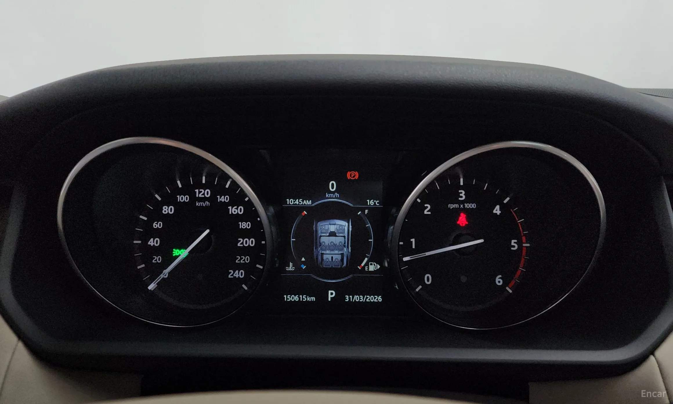 Land Rover Discovery 5 превью 8