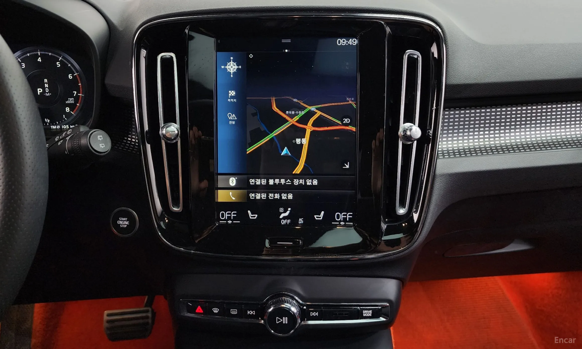 Volvo XC40 превью 15
