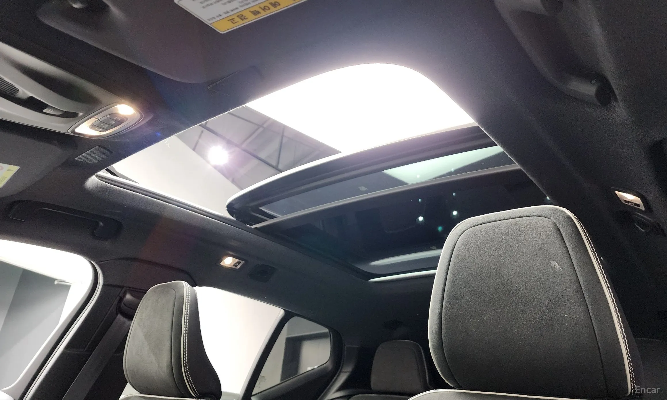 Volvo XC40 превью 19