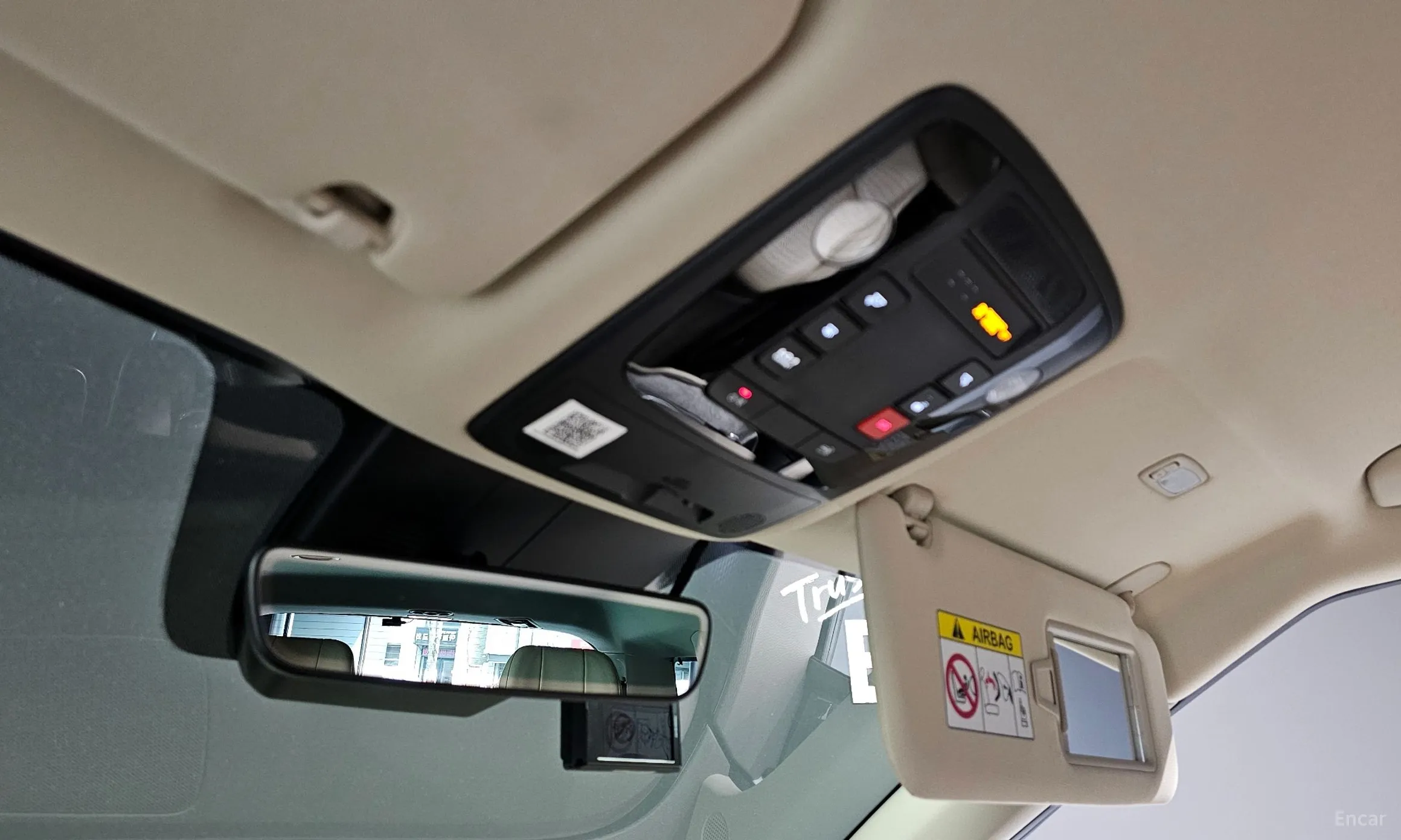 Kia Carnival Gen 4 превью 20