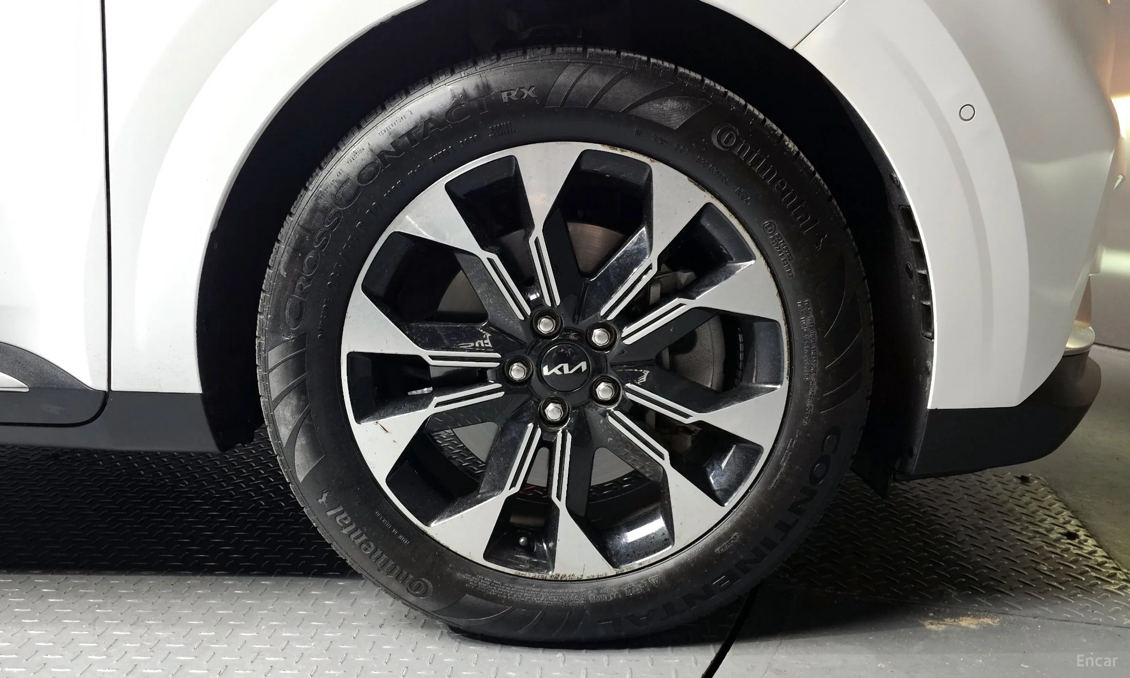 Kia Carnival Gen 4 превью 5