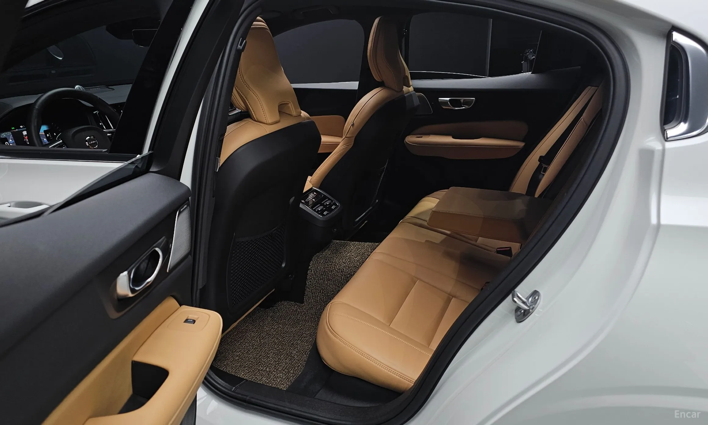 Volvo S60 3rd Generation превью 12