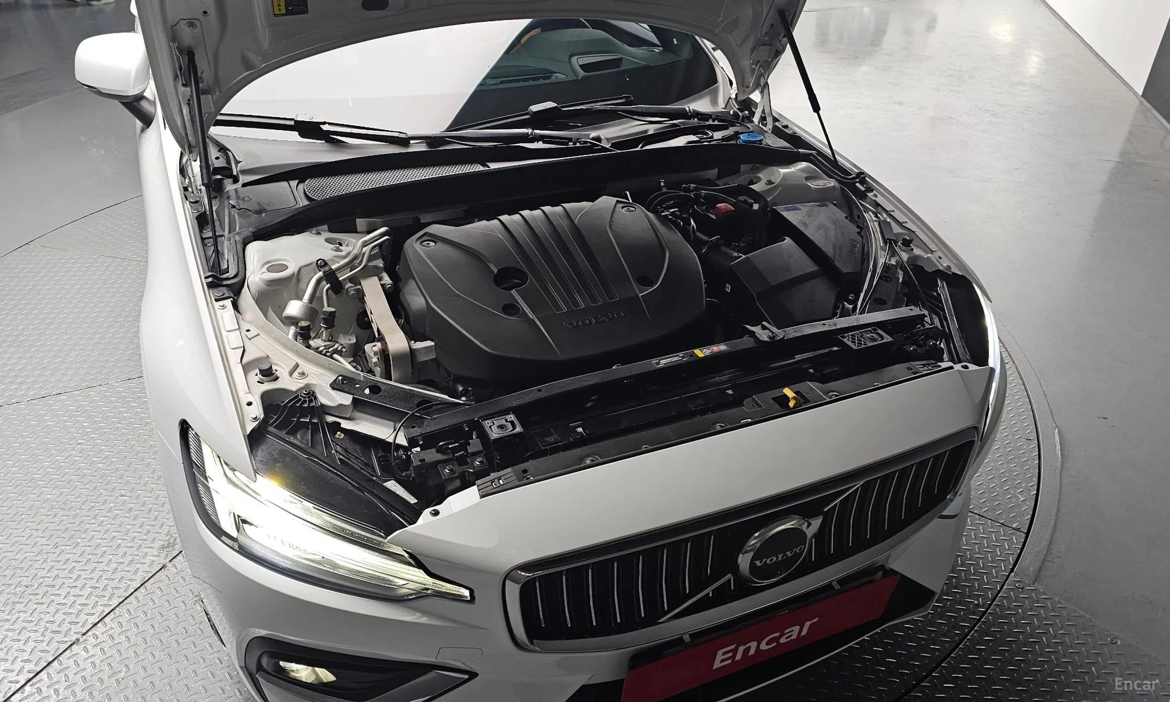 Volvo S60 3rd Generation превью 6