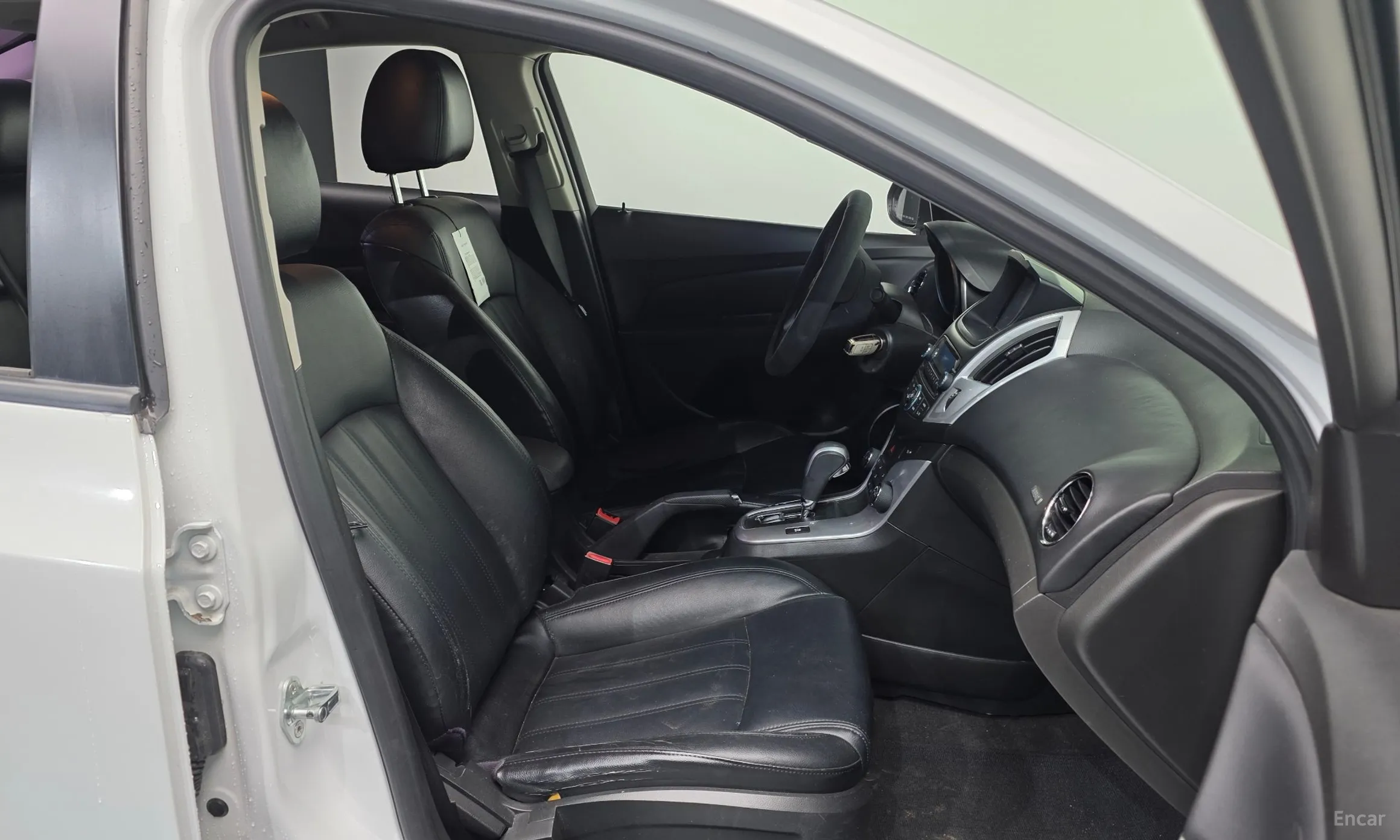Chevrolet (GM Daewoo) Cruze превью 10