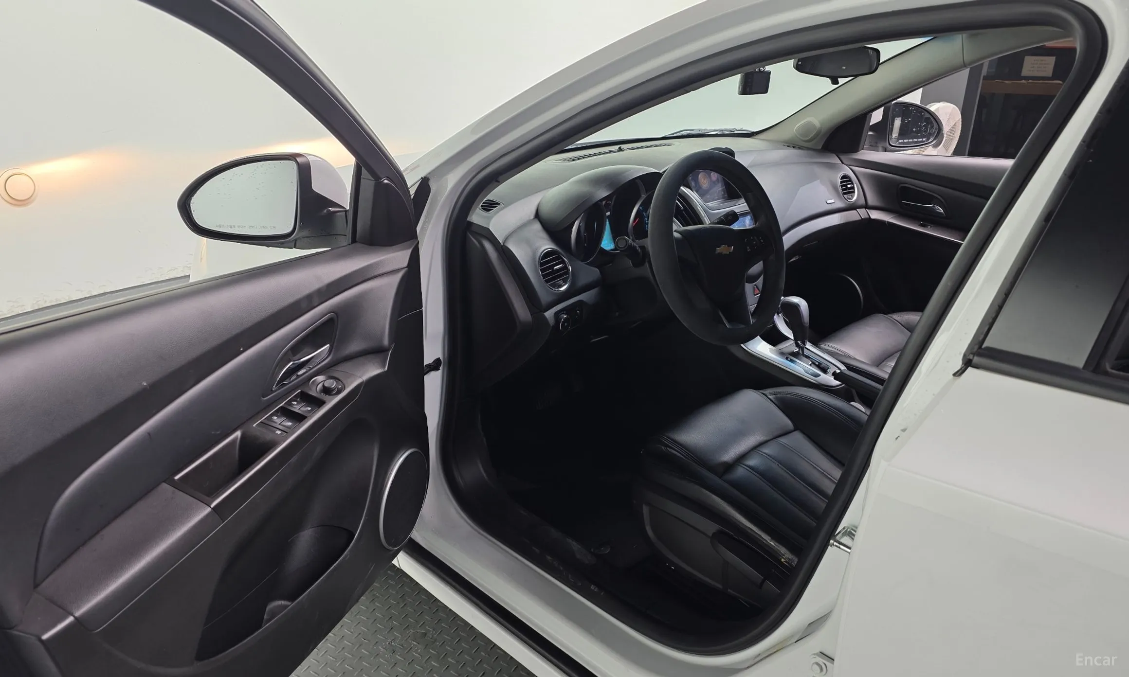 Chevrolet (GM Daewoo) Cruze превью 11