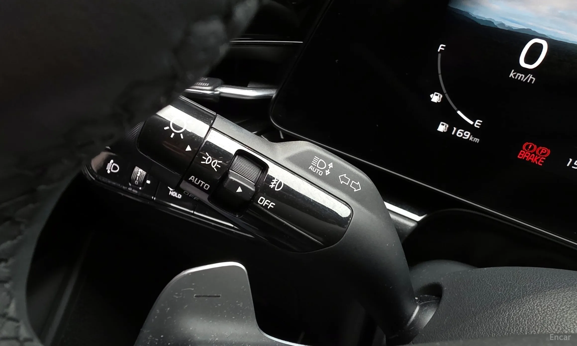 Kia Niro превью 17