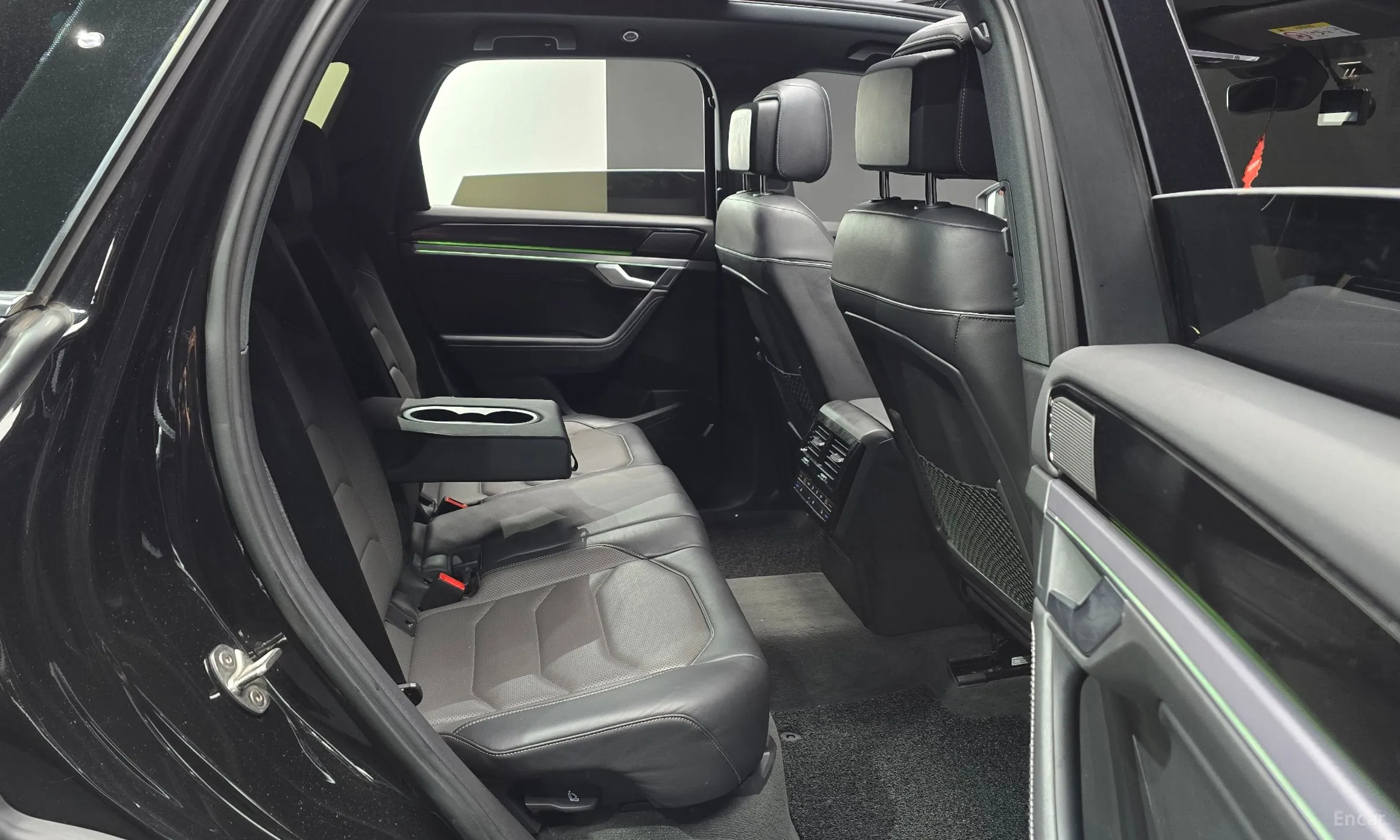 Volkswagen Touareg 3rd Generation превью 12
