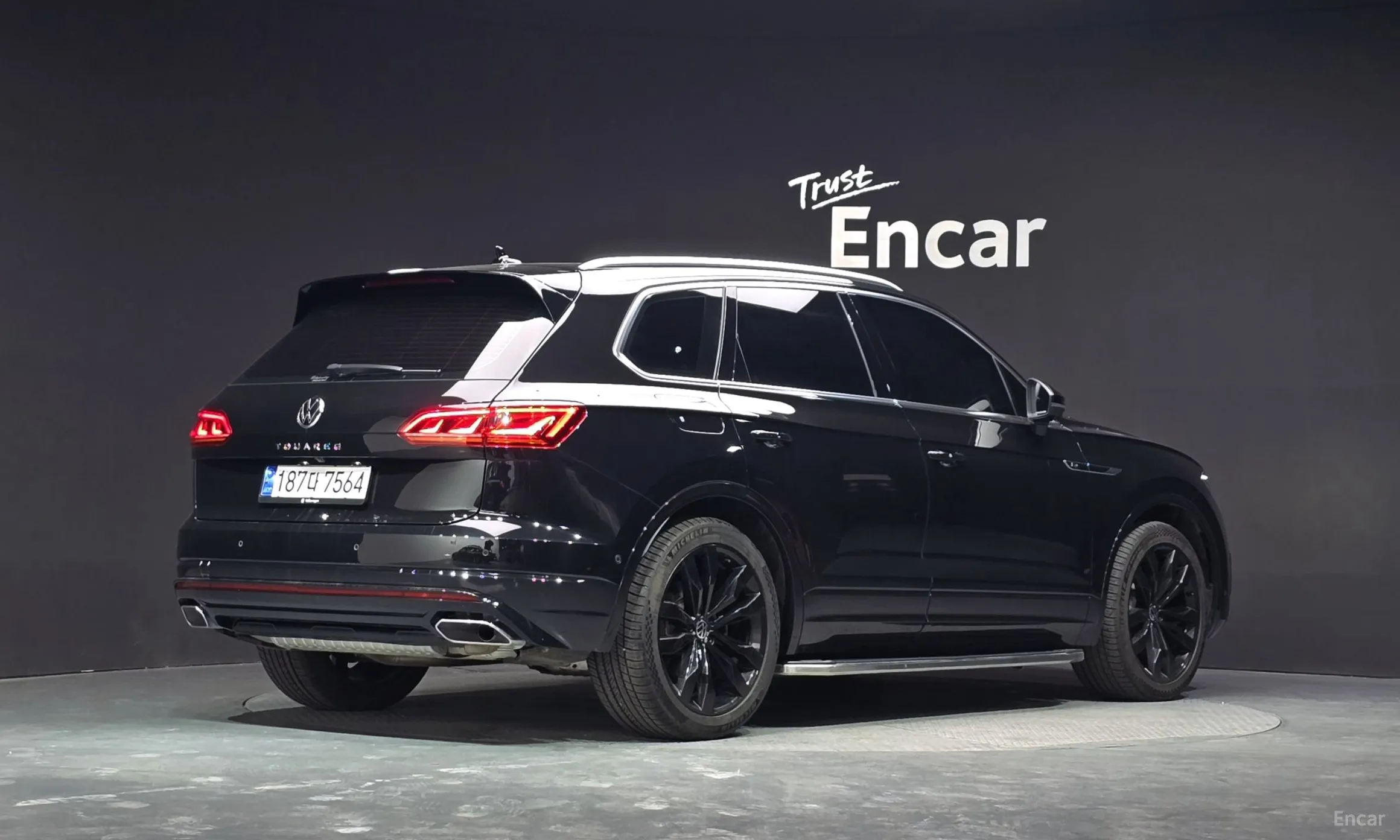 Volkswagen Touareg 3rd Generation превью 2