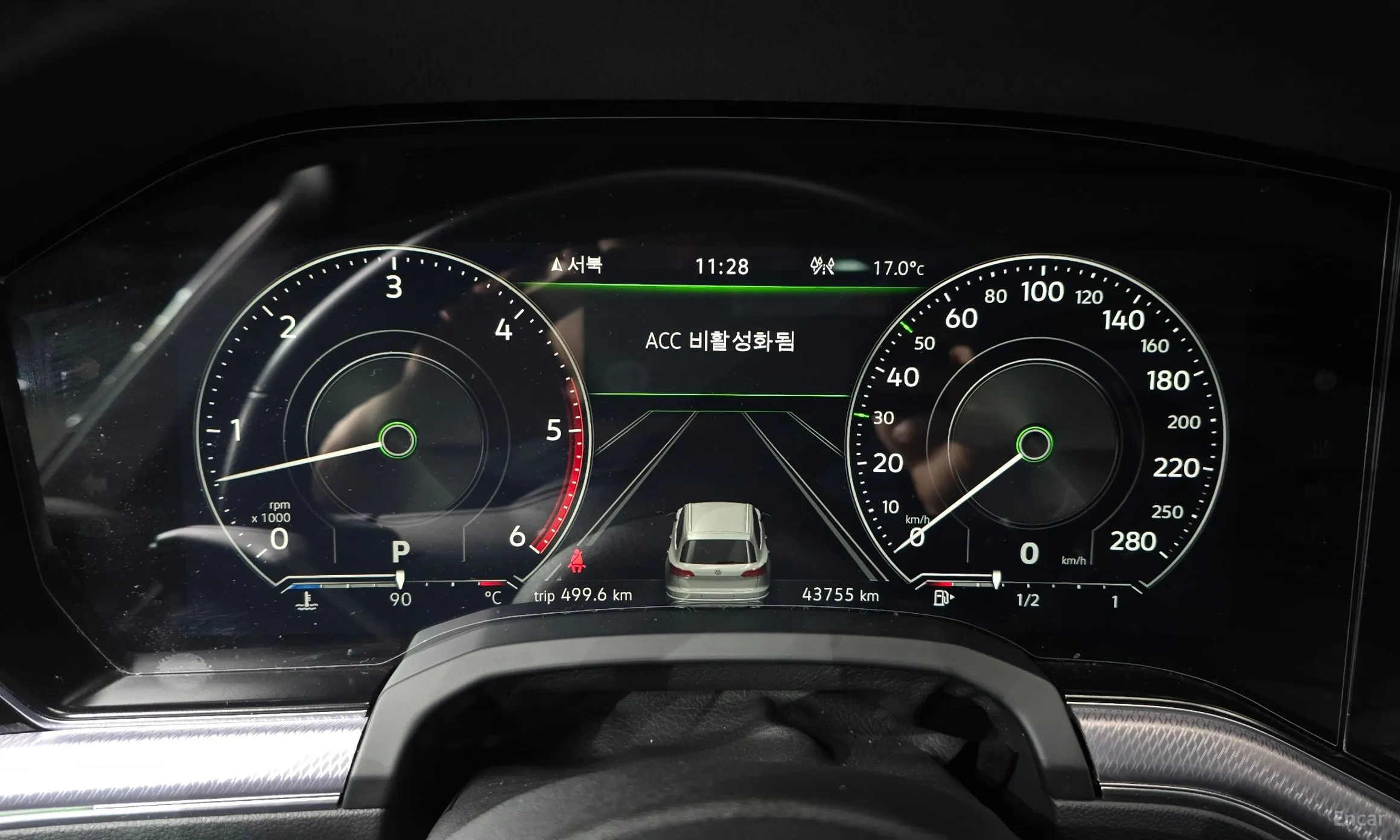 Volkswagen Touareg 3rd Generation превью 8