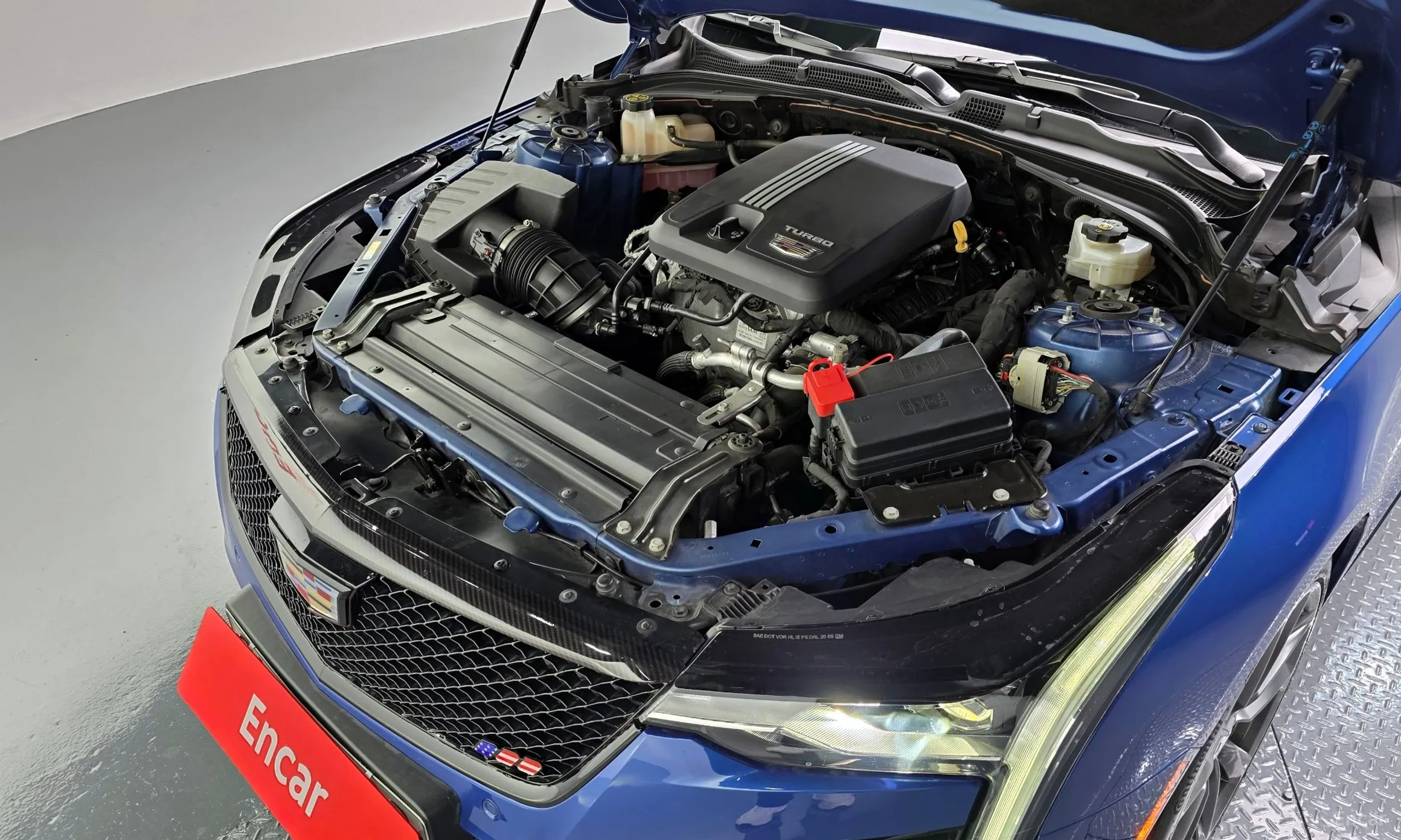 Cadillac CT4 превью 6