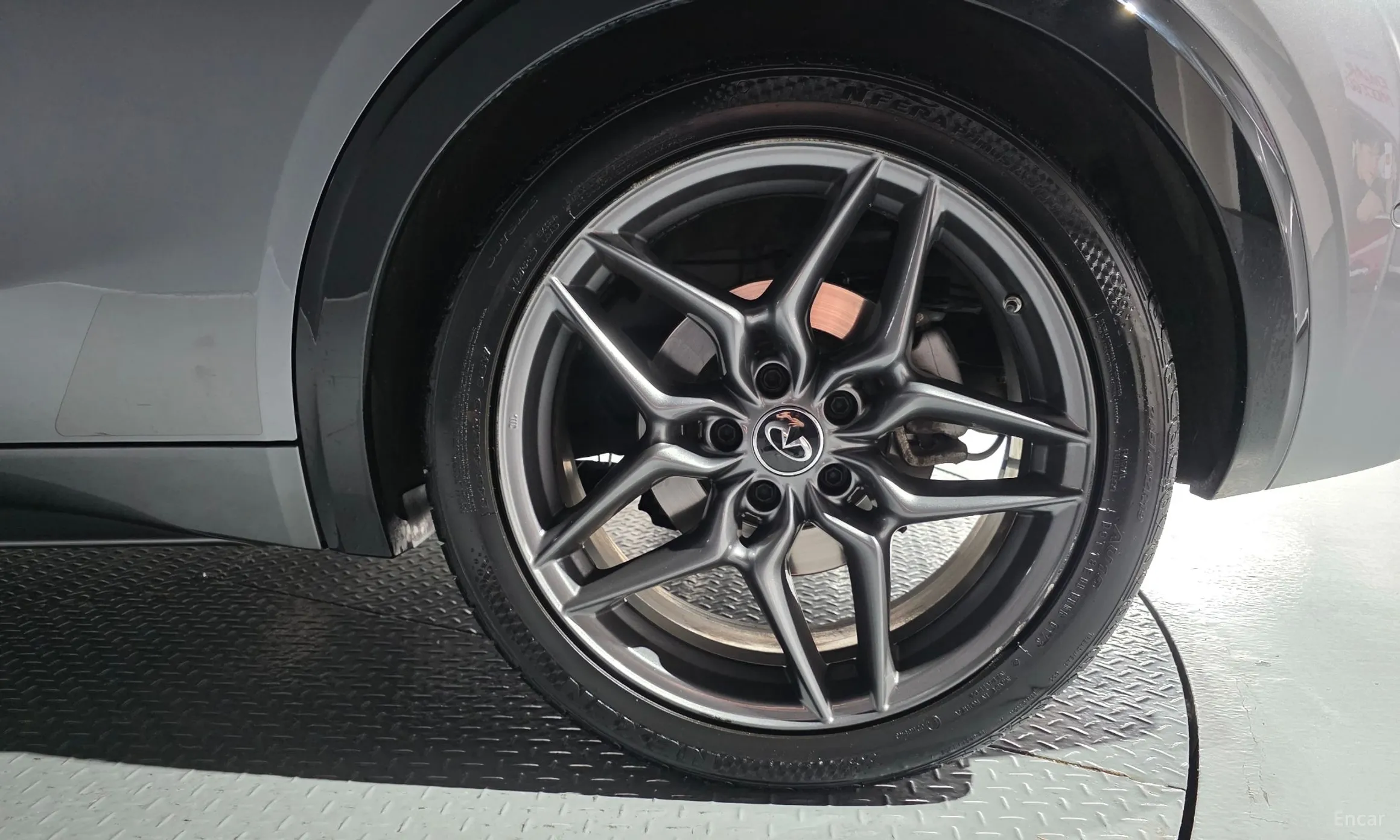 Infiniti Q30 превью 5