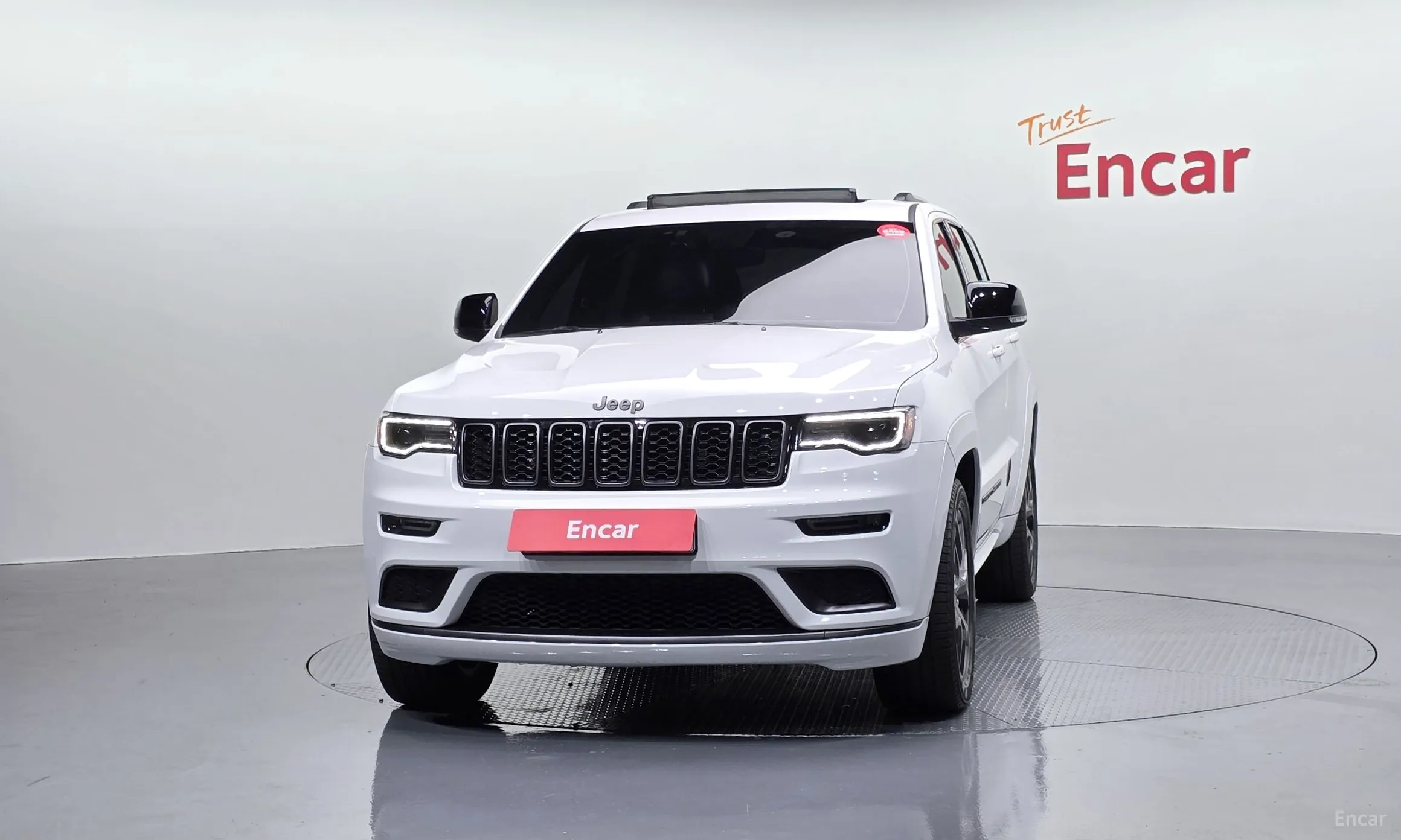 Jeep Grand Cherokee превью 3