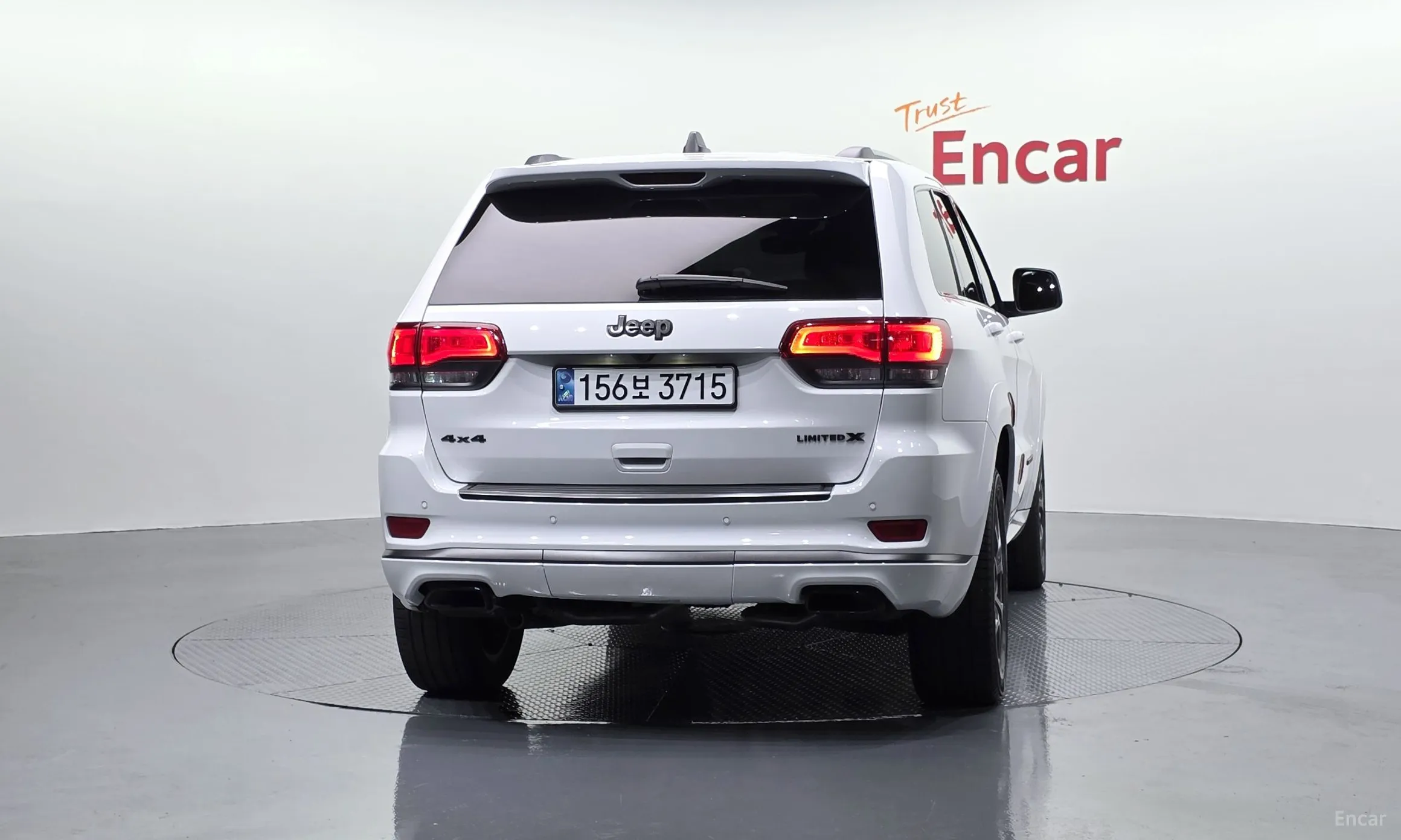 Jeep Grand Cherokee превью 4