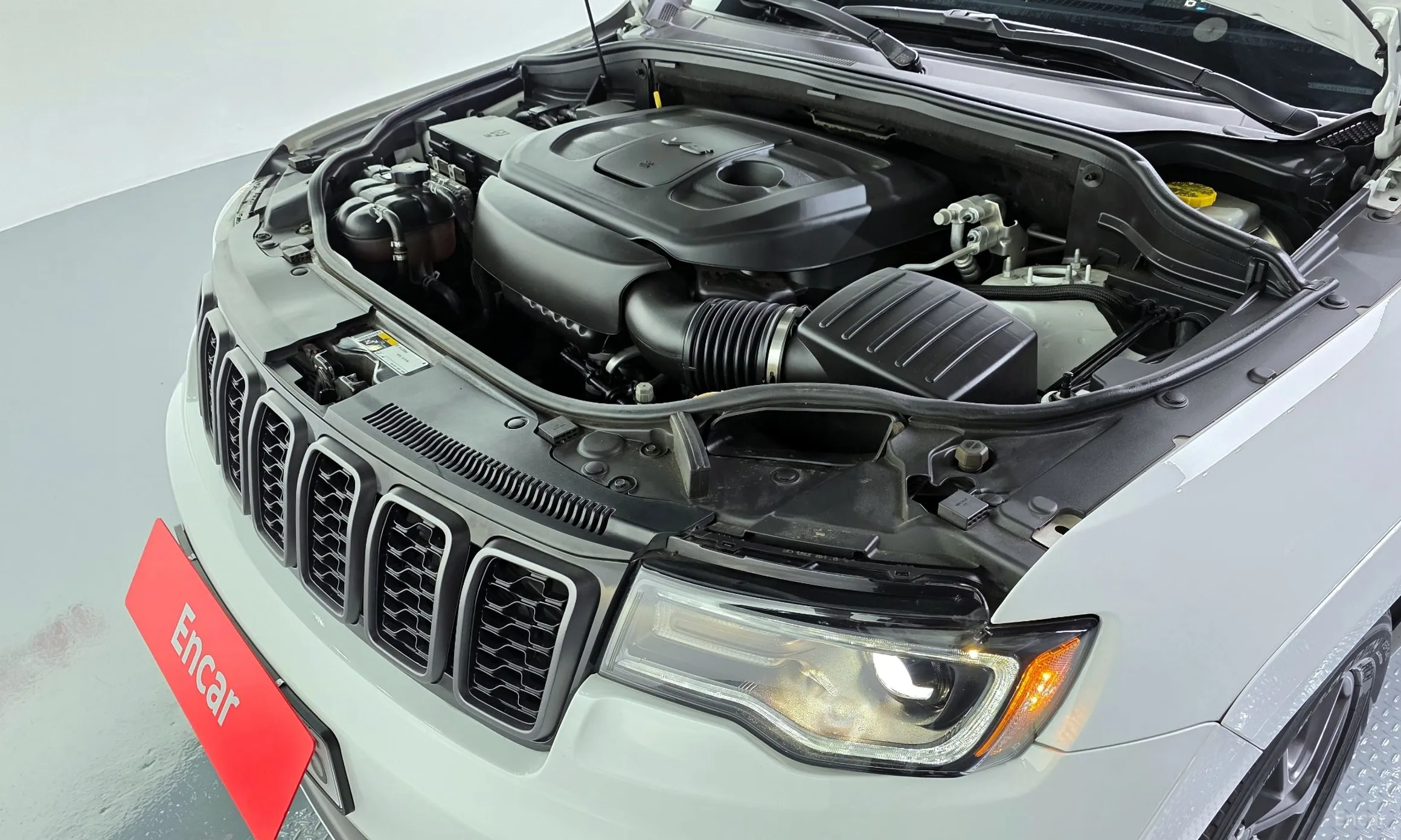 Jeep Grand Cherokee превью 6