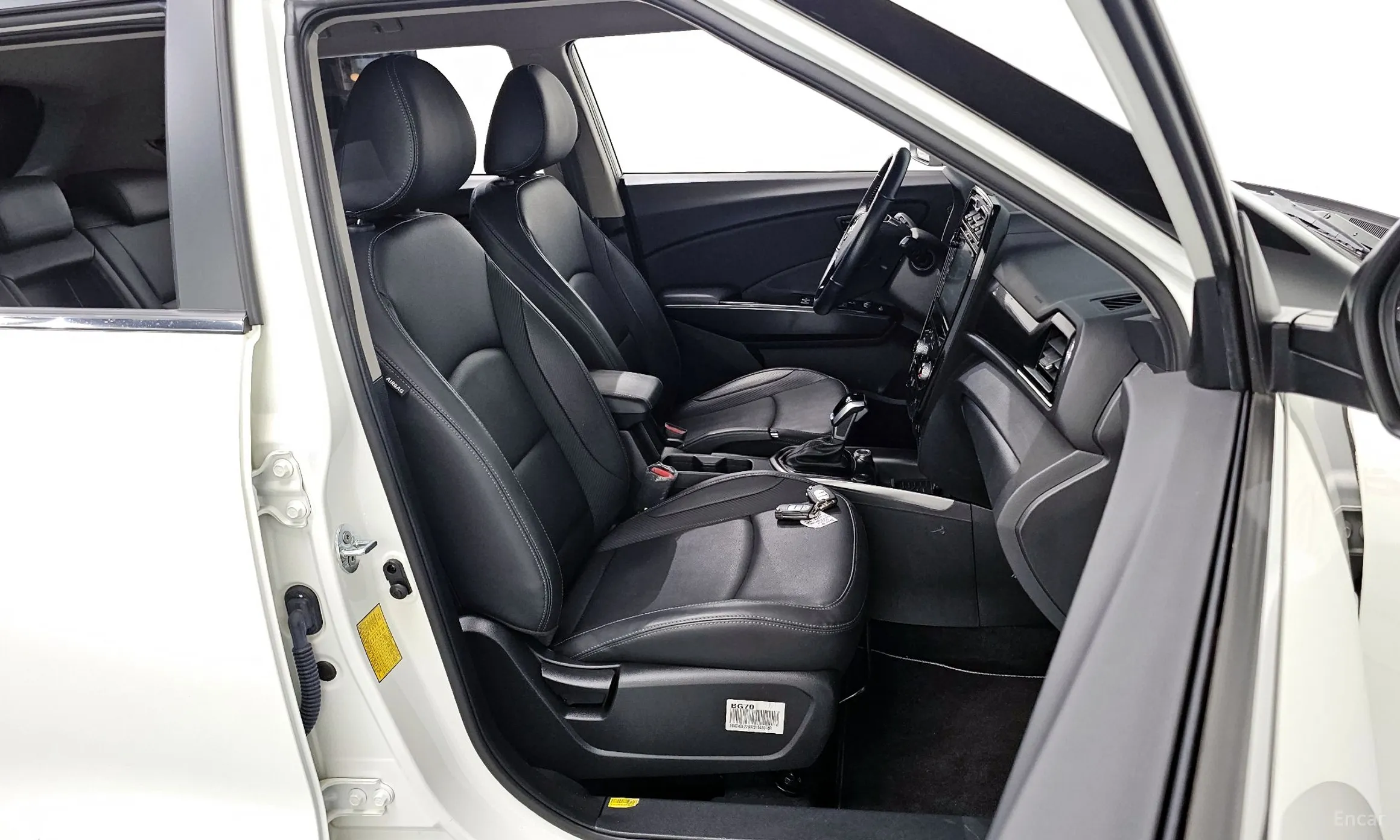 KG Mobility (SsangYong) Berry New Tivoli превью 12