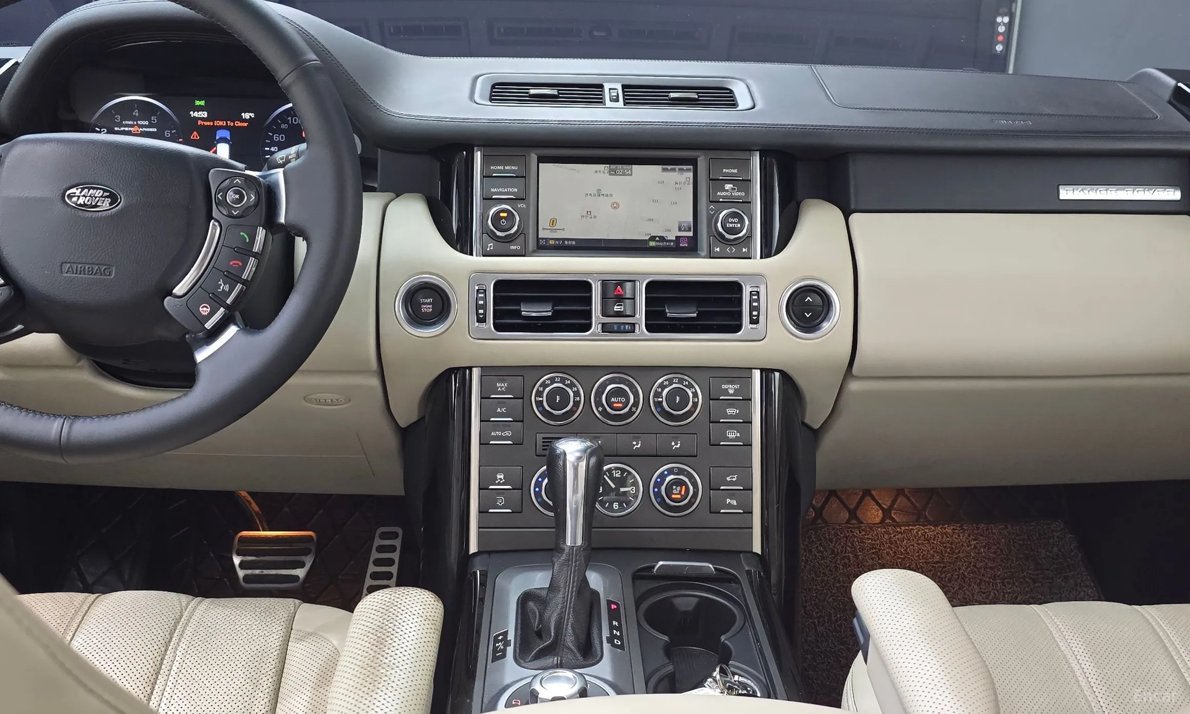 Land Rover Range Rover превью 18