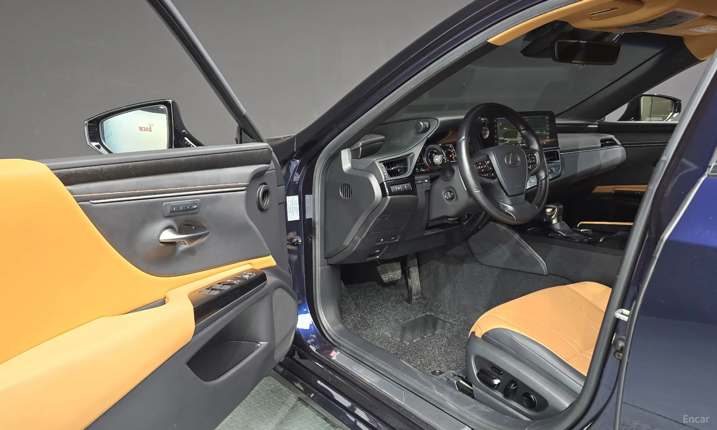 Lexus ES300h 7th Generation превью 10