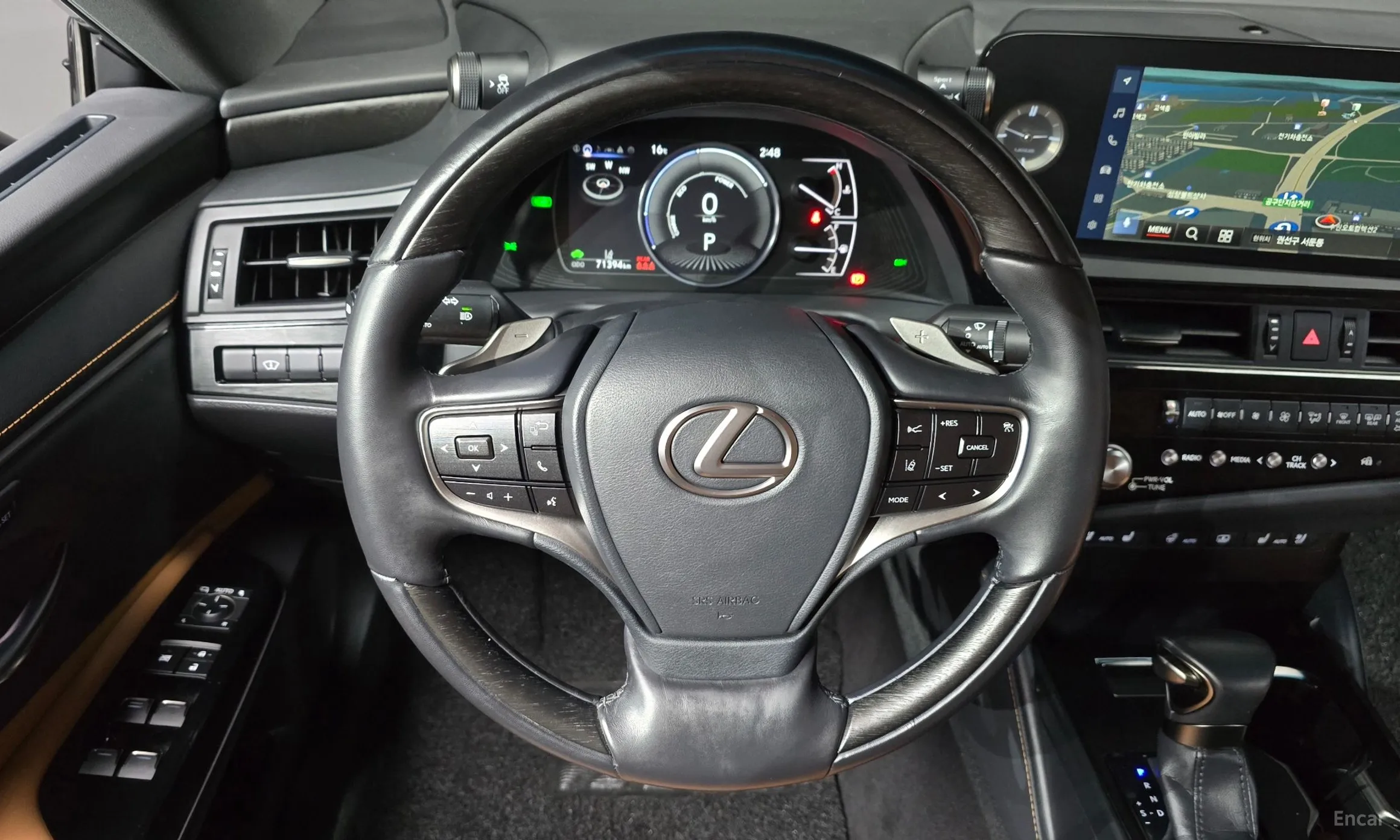 Lexus ES300h 7th Generation превью 13