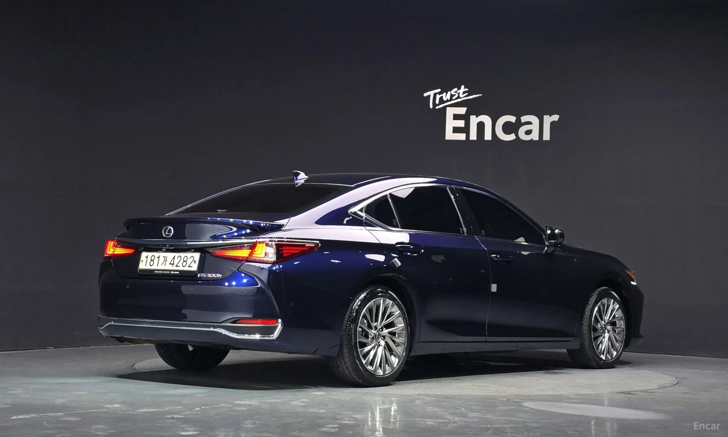 Lexus ES300h 7th Generation превью 2