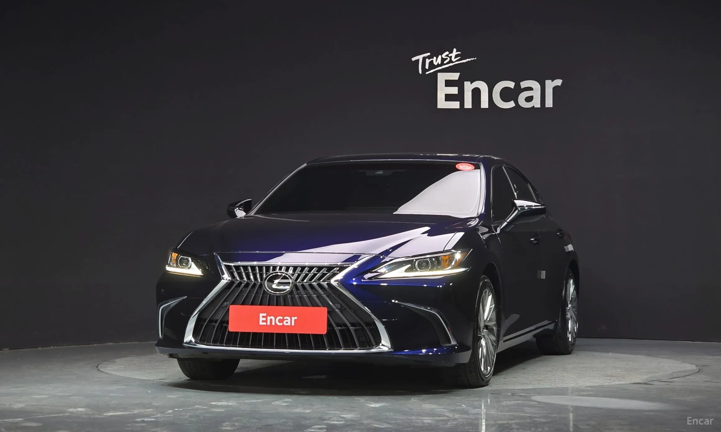 Lexus ES300h 7th Generation превью 3