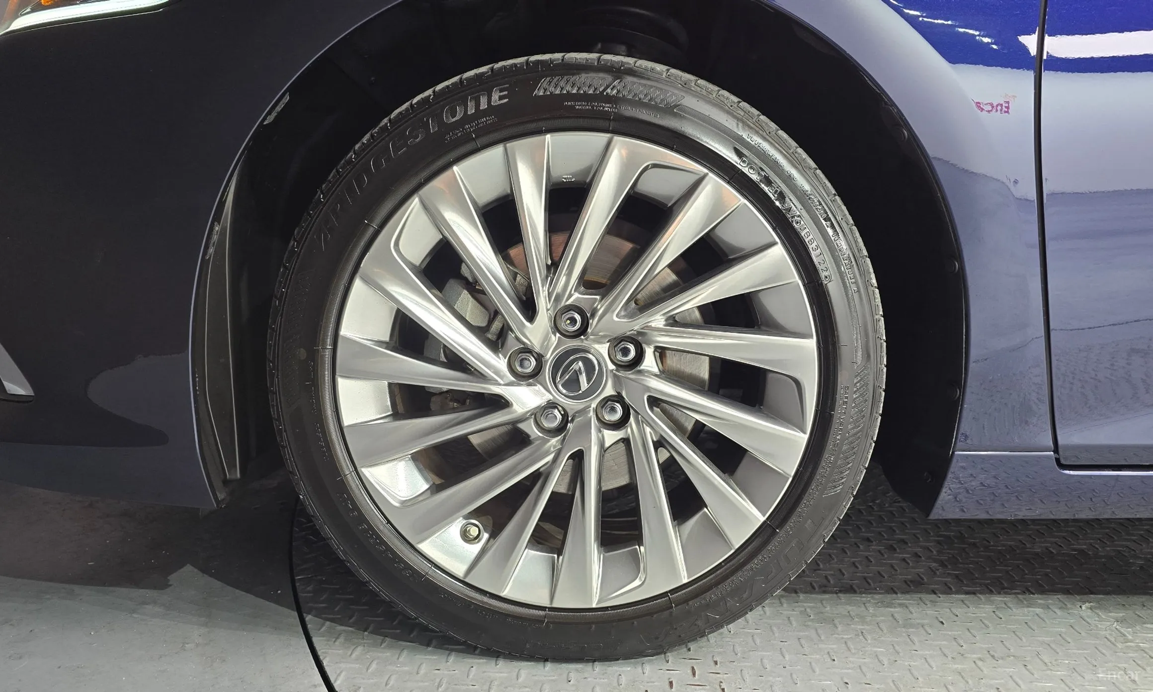 Lexus ES300h 7th Generation превью 5