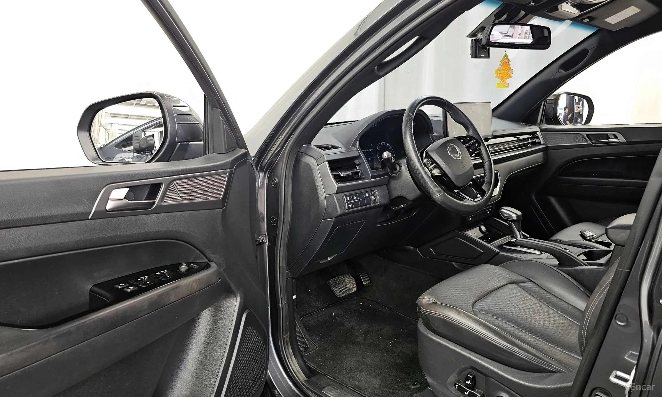 KG Mobility (SsangYong) Rexton Sports превью 10