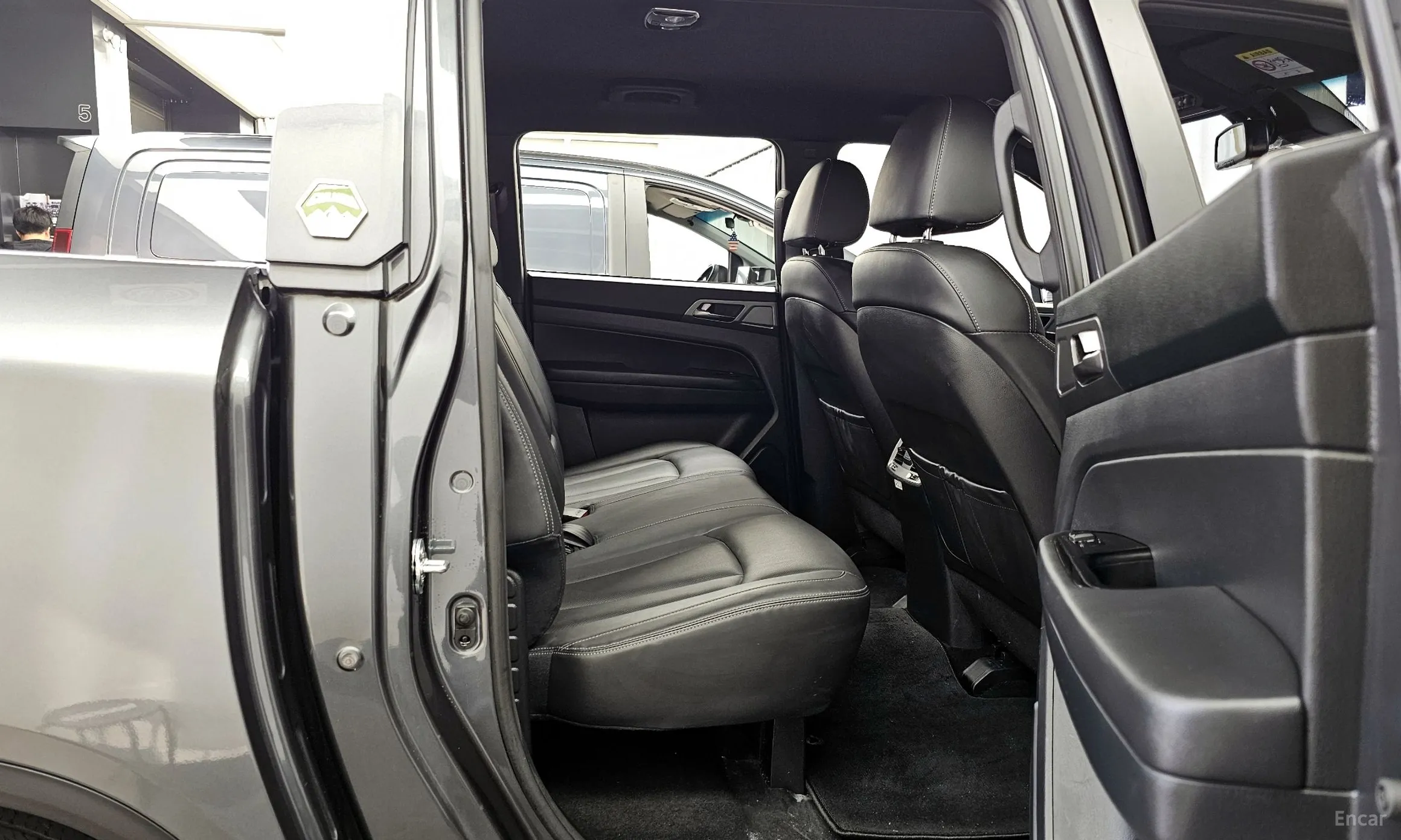 KG Mobility (SsangYong) Rexton Sports превью 12