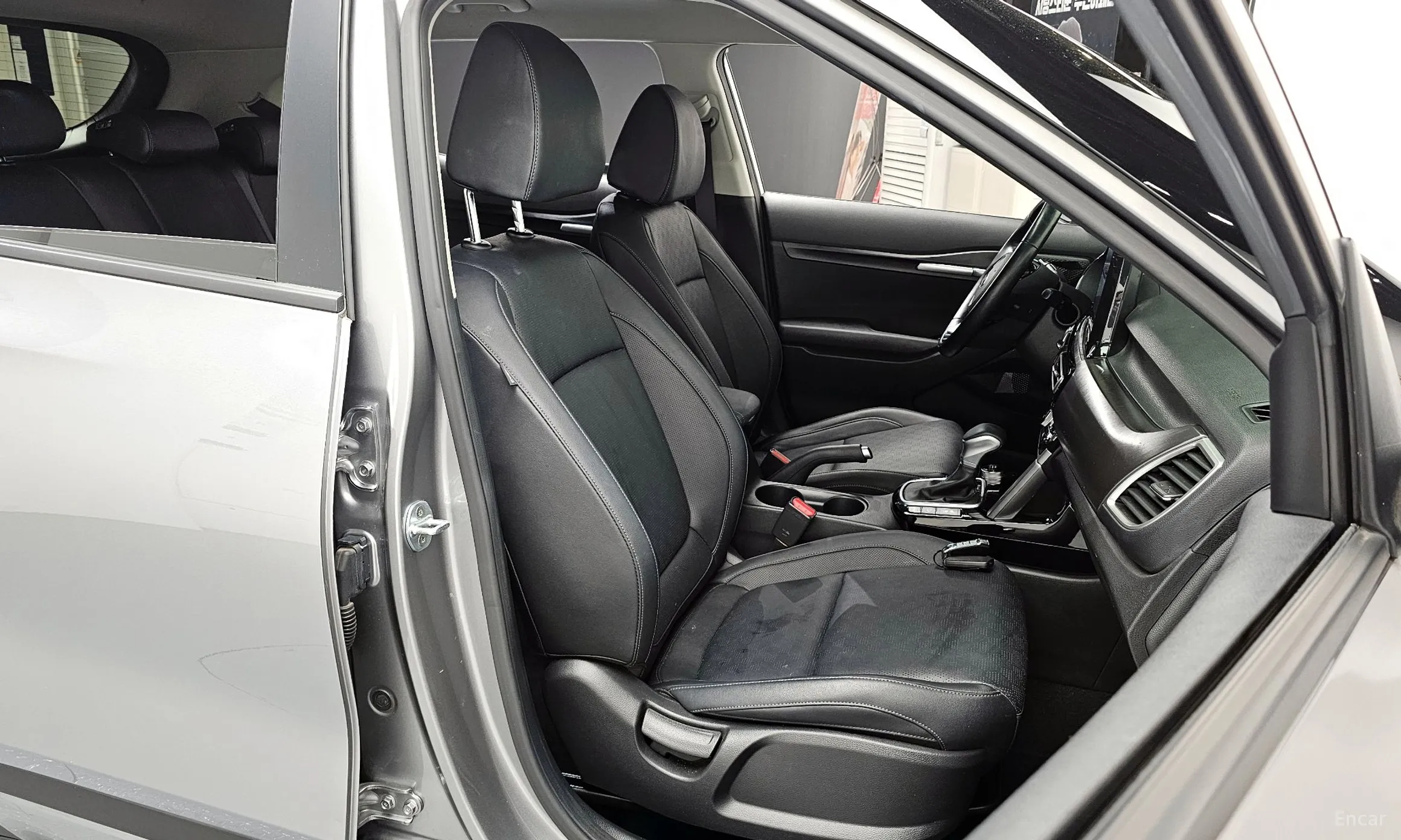 Kia Seltos превью 12