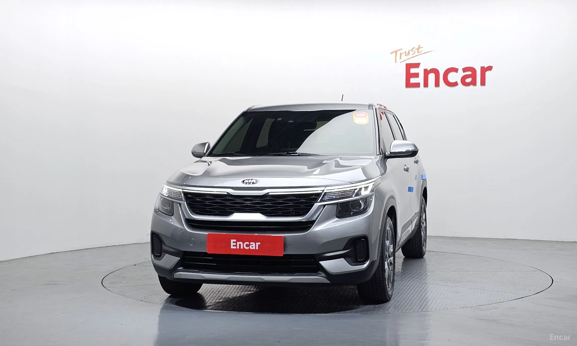 Kia Seltos превью 3