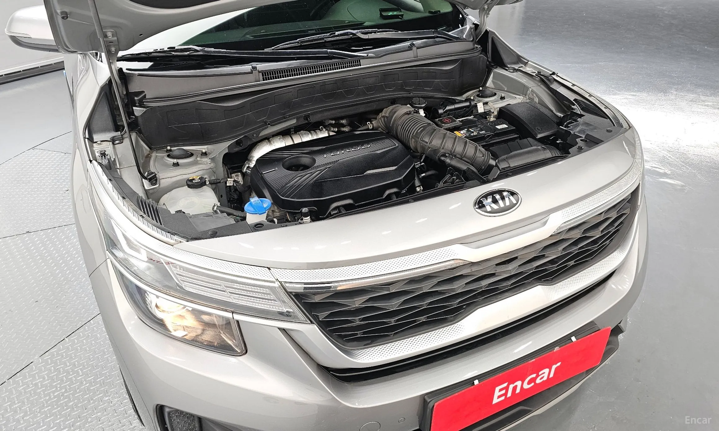 Kia Seltos превью 6