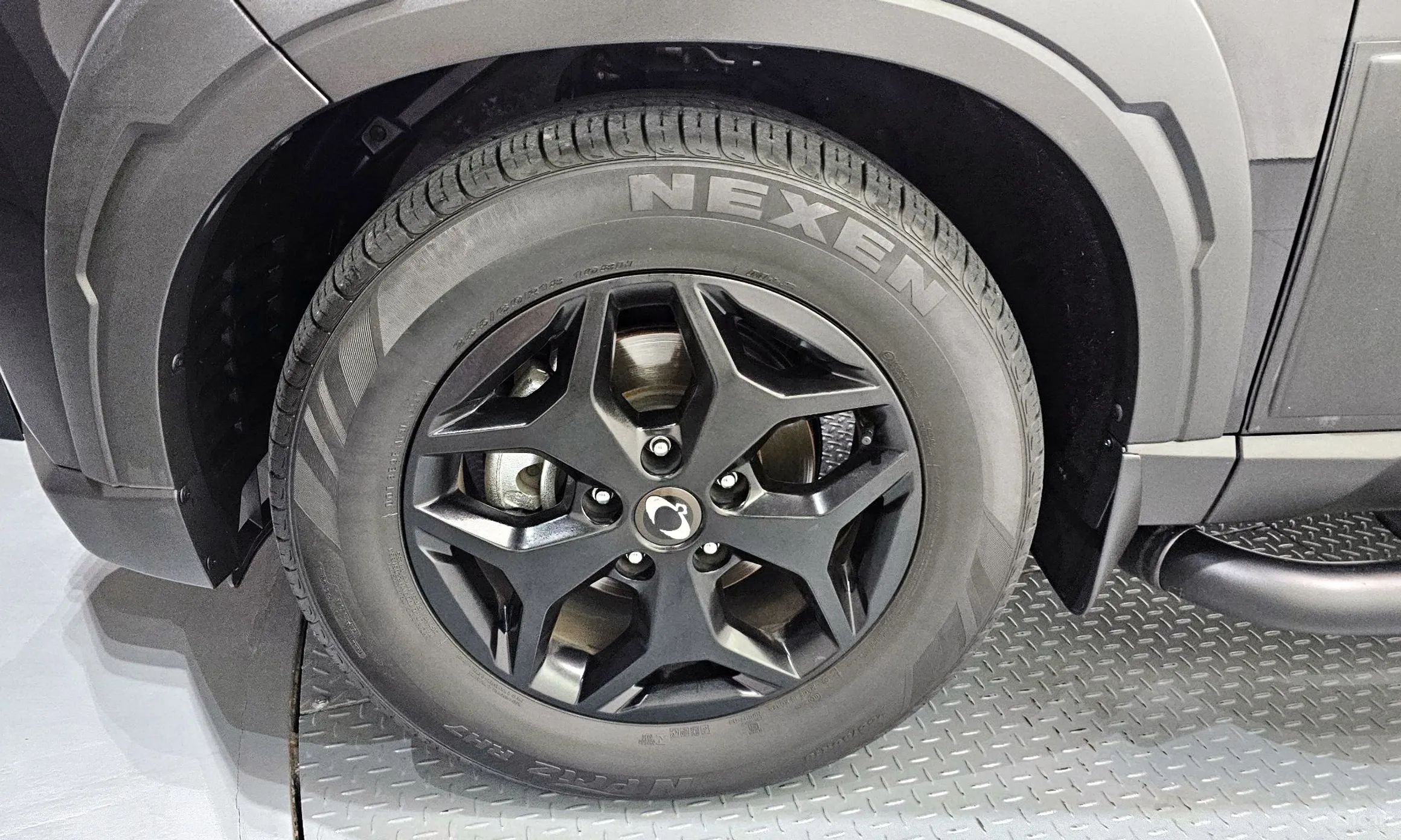 KG Mobility (SsangYong) Rexton Sports Khan превью 5