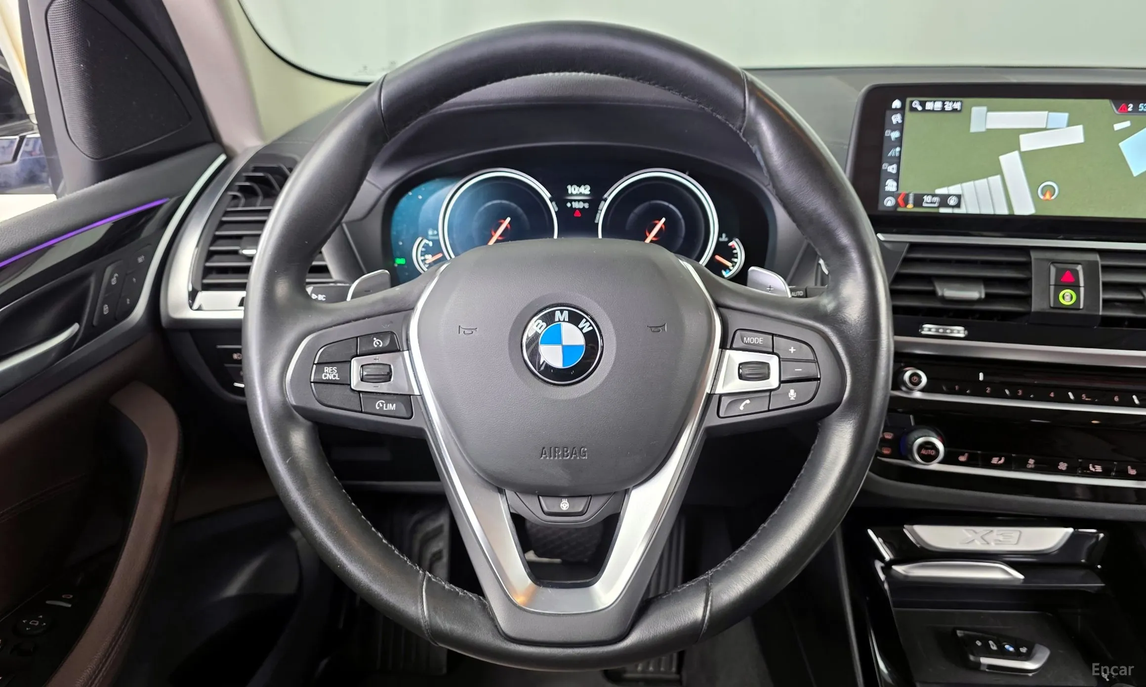 BMW X3 (G01) превью 13