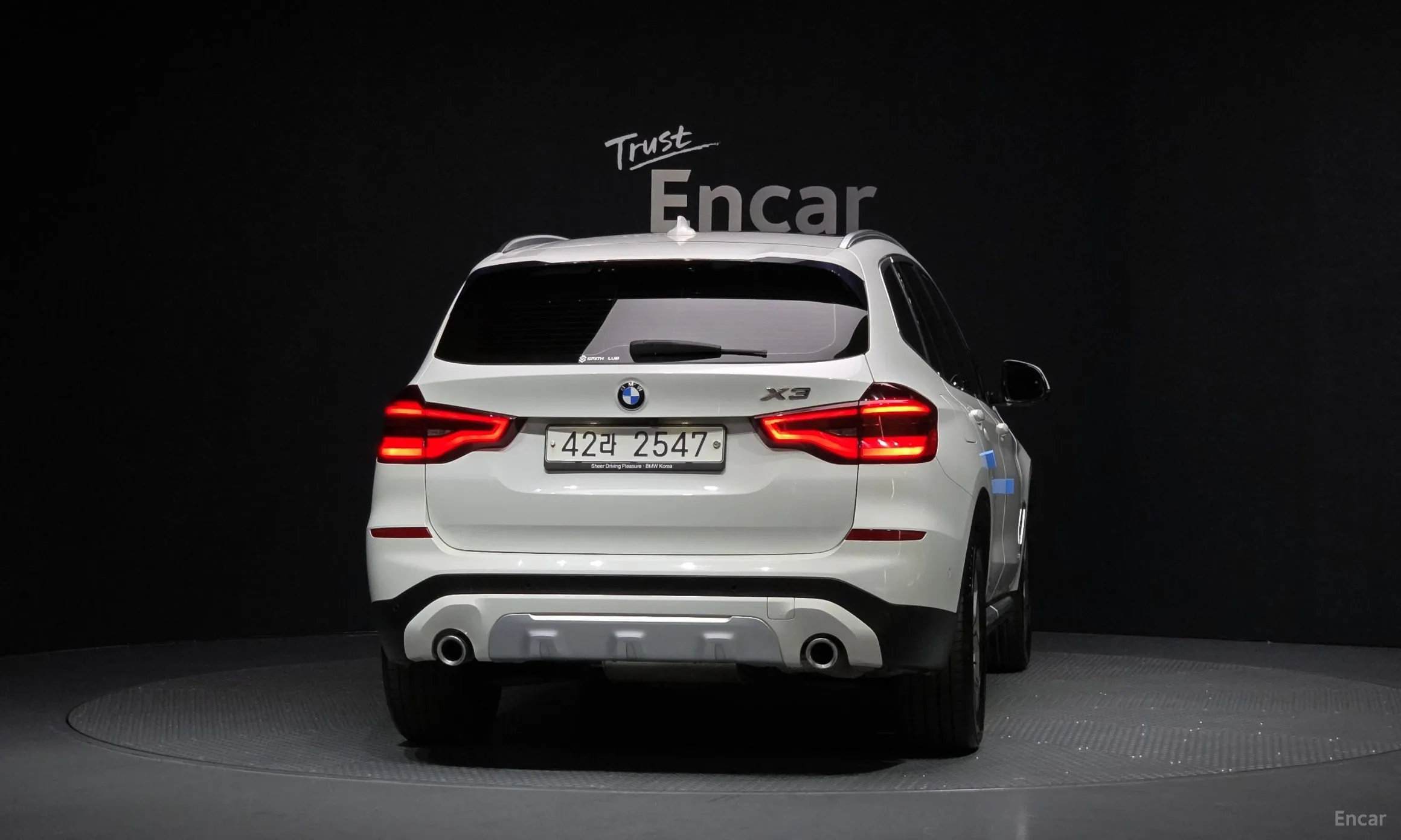 BMW X3 (G01) превью 4