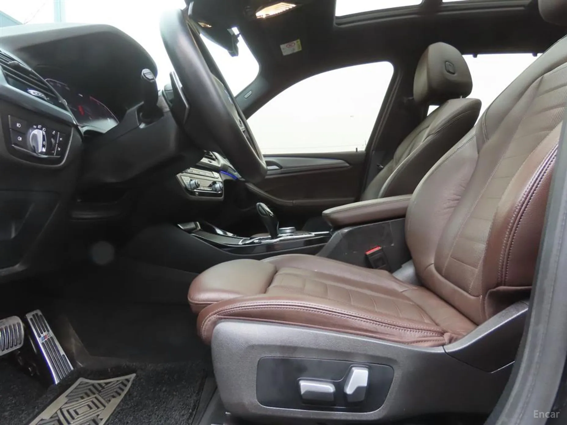BMW X3 (G01) превью 14