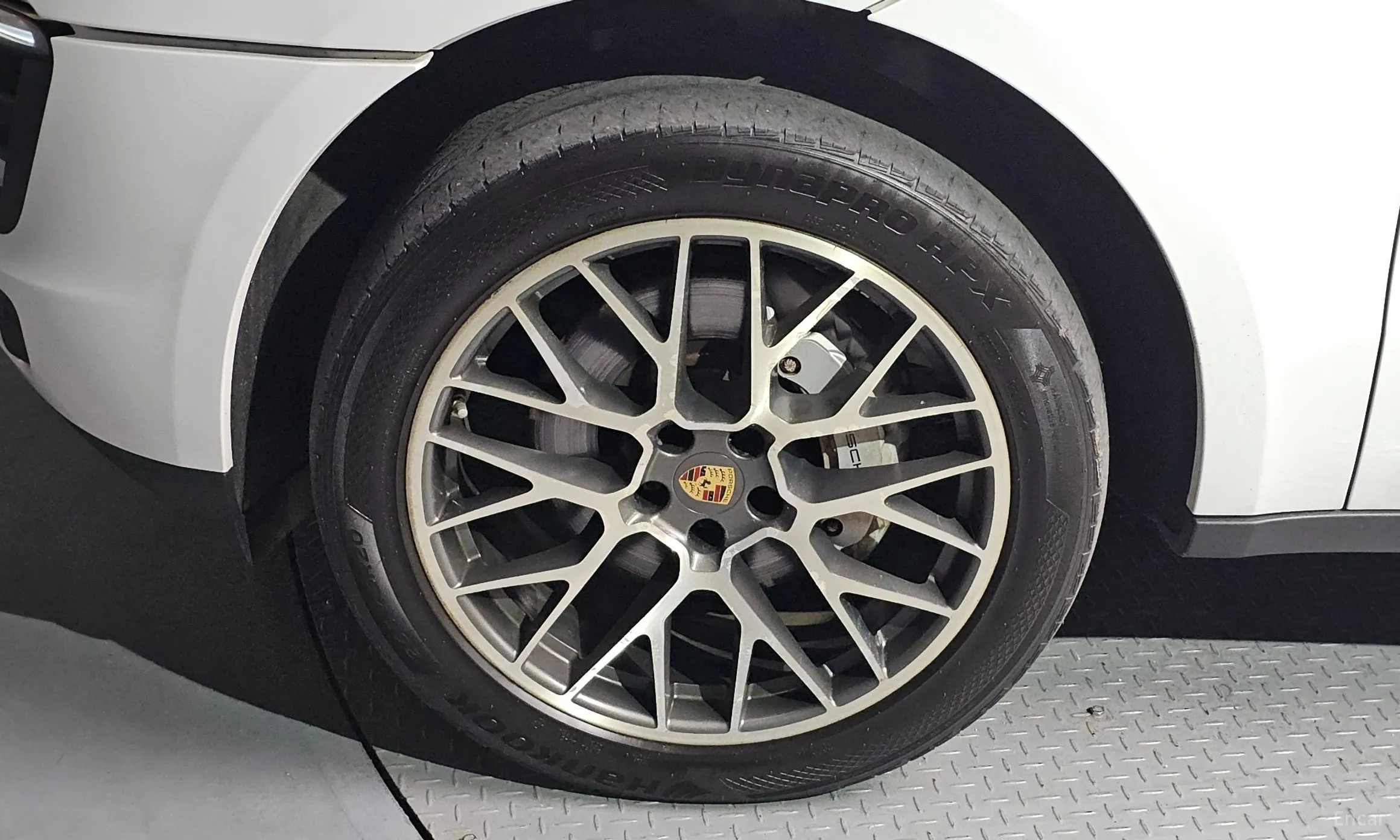 Porsche Macan превью 5