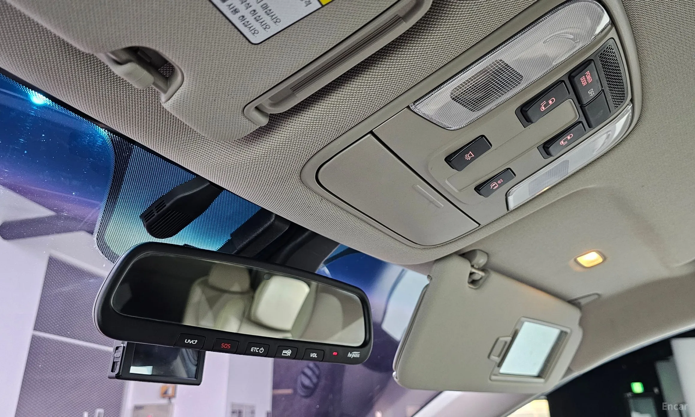 Kia Carnival превью 19