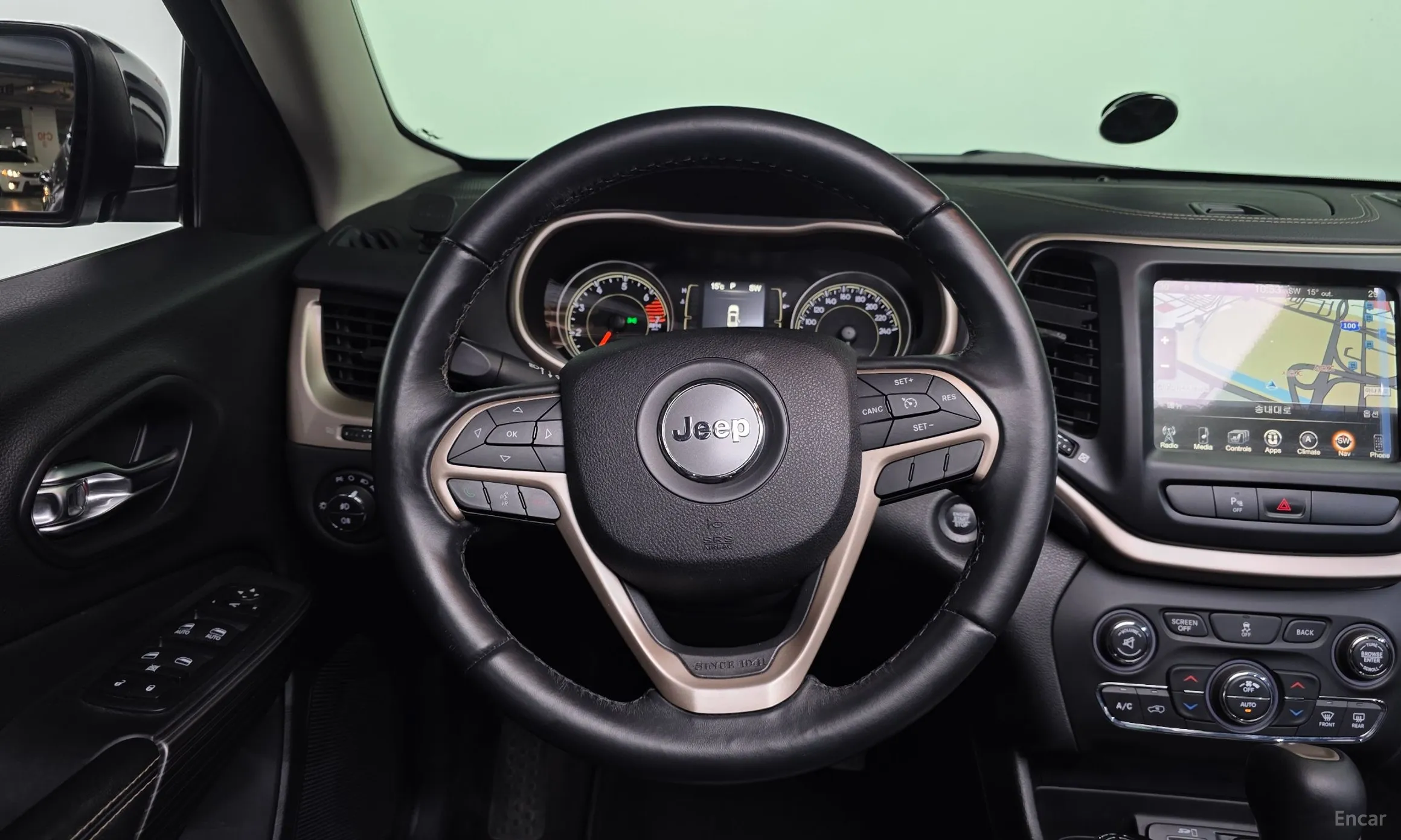 Jeep Cherokee (KL) превью 13