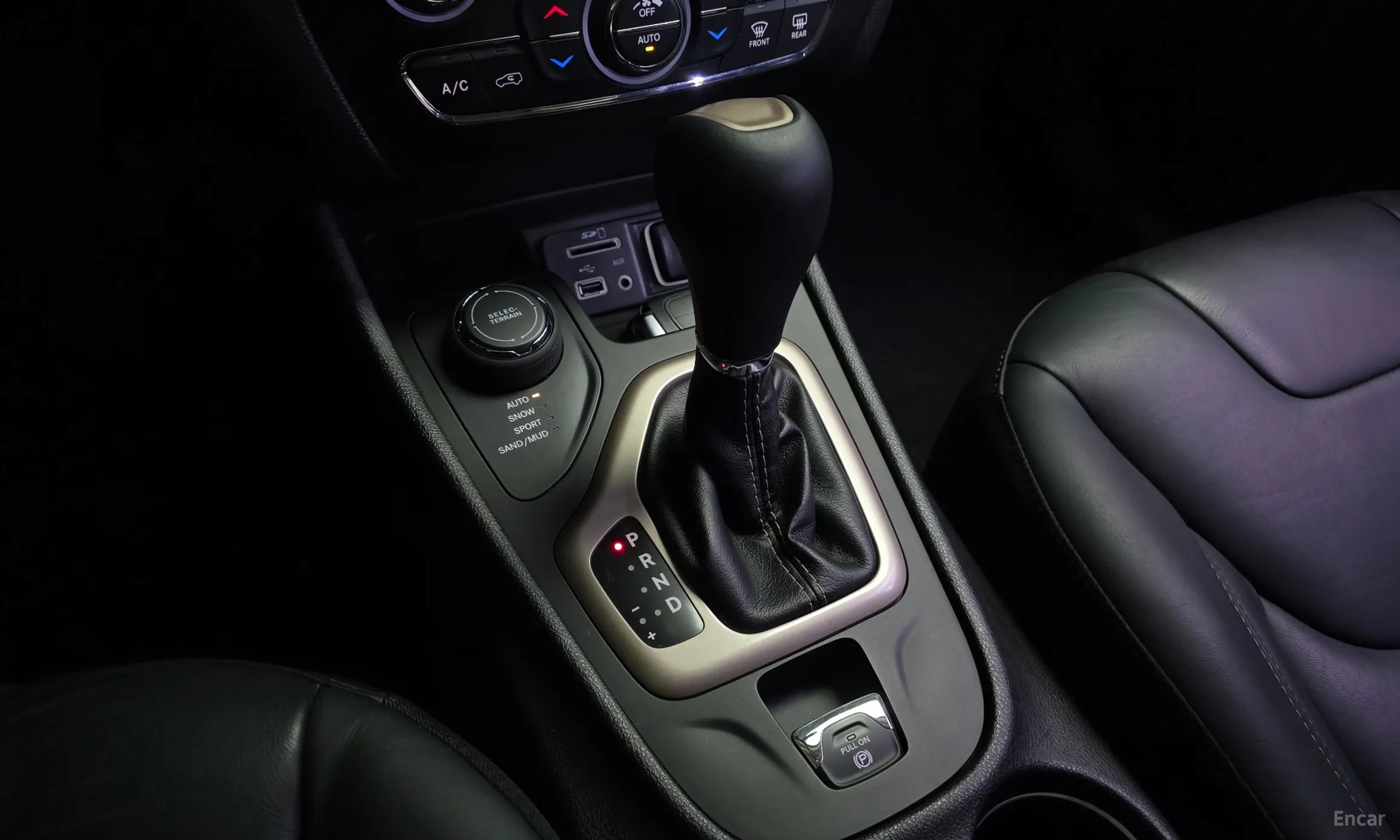 Jeep Cherokee (KL) превью 9