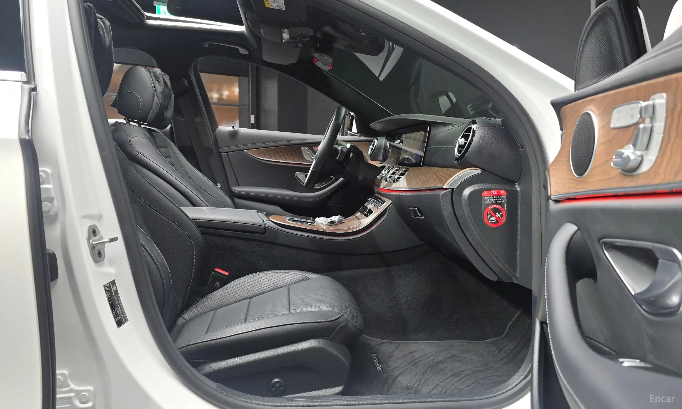 Mercedes Benz E-Class W213 превью 11