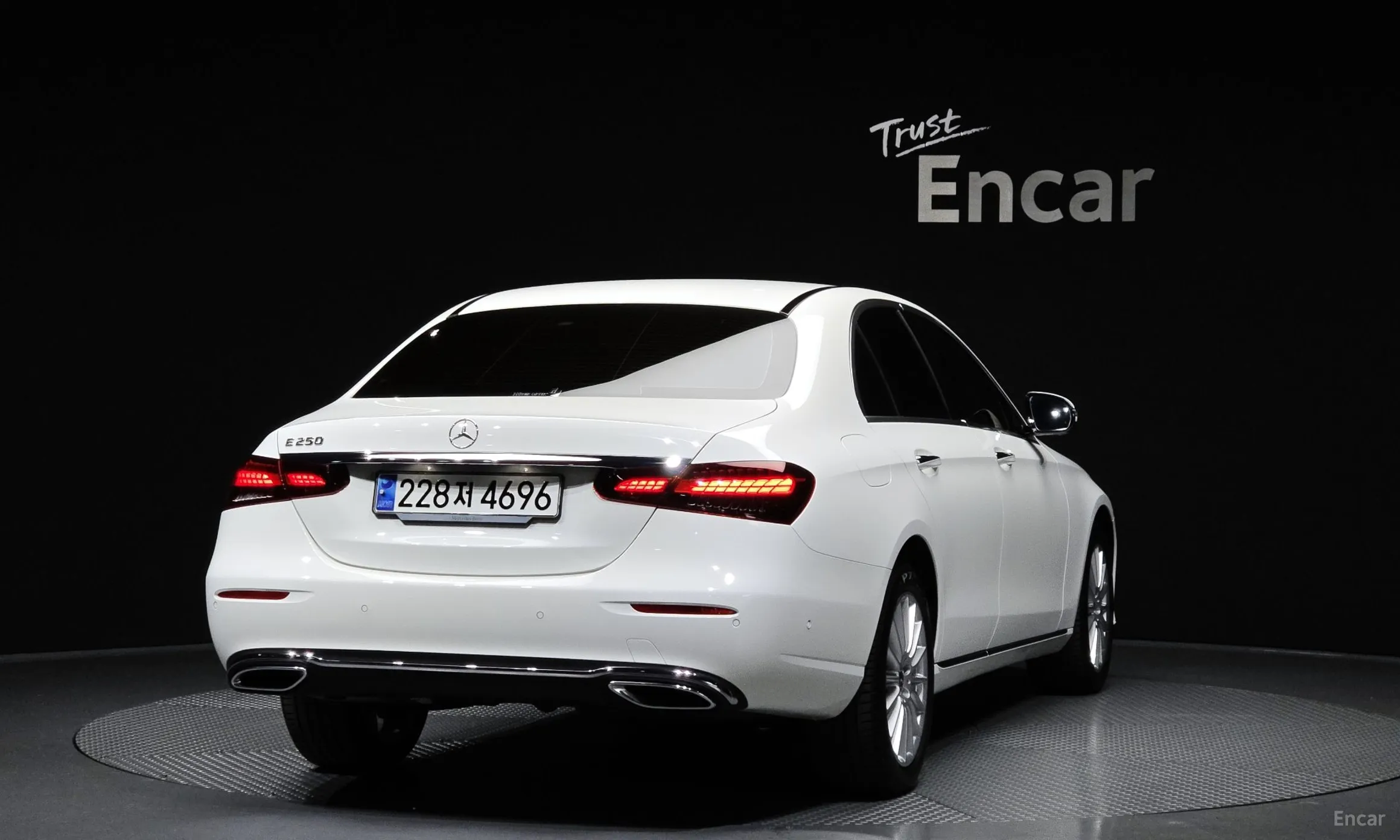 Mercedes Benz E-Class W213 превью 2