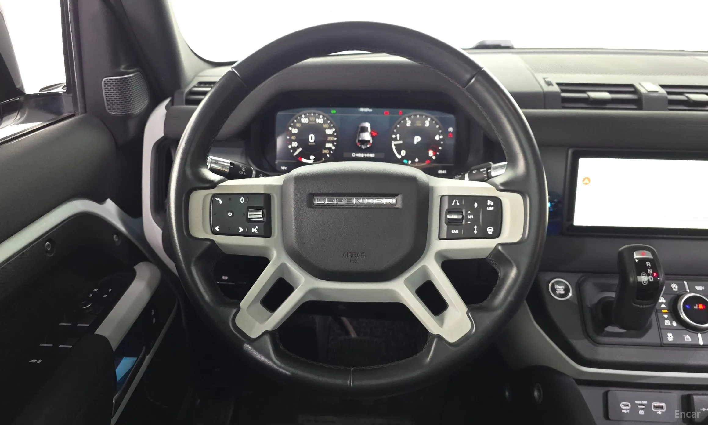 Land Rover Defender (L663) превью 13