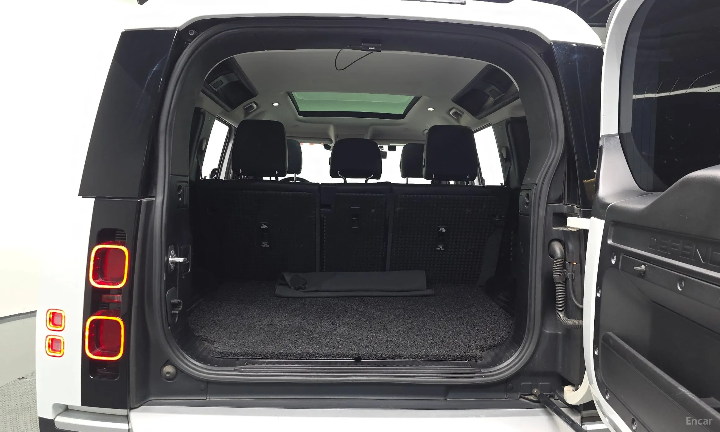 Land Rover Defender (L663) превью 20