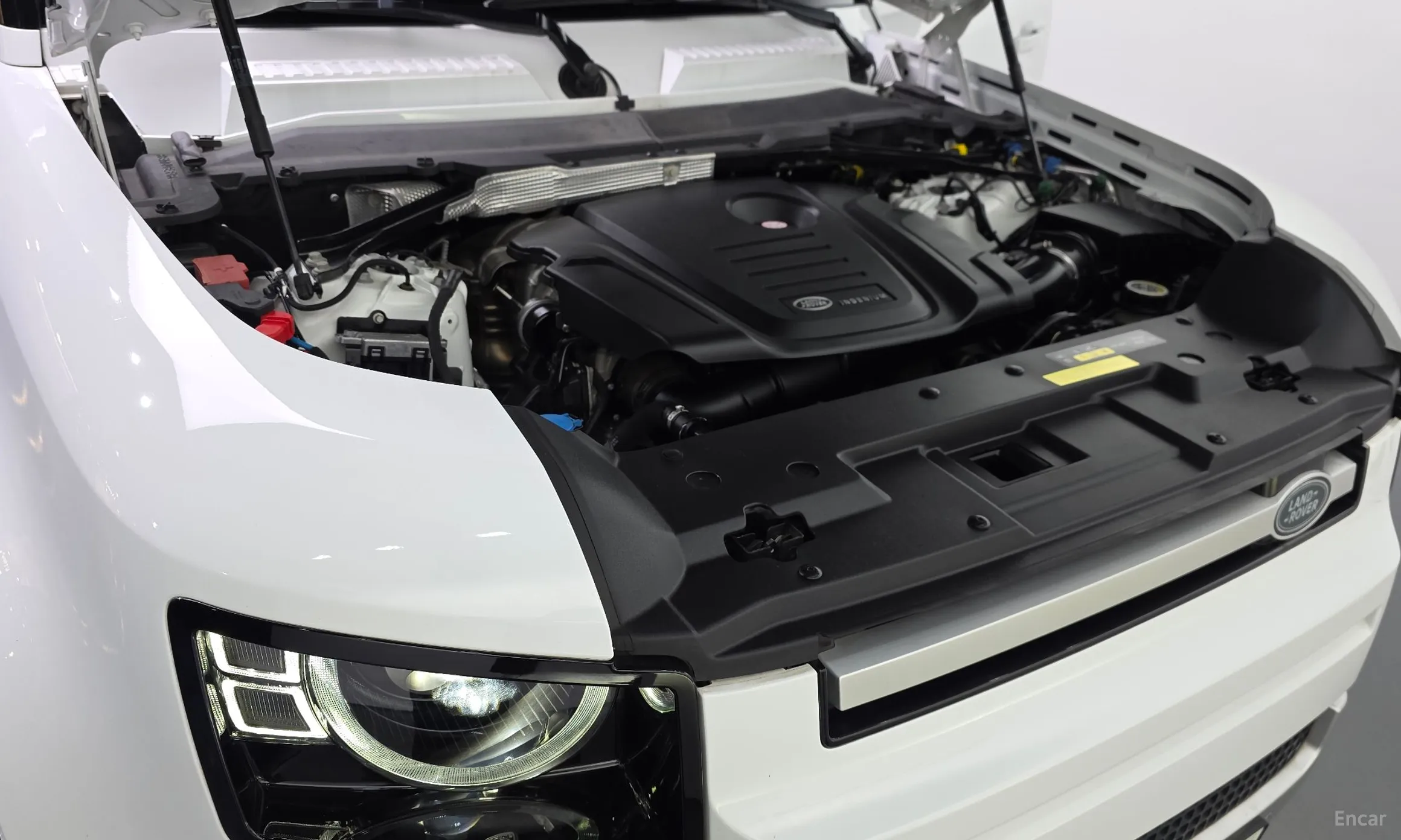 Land Rover Defender (L663) превью 6