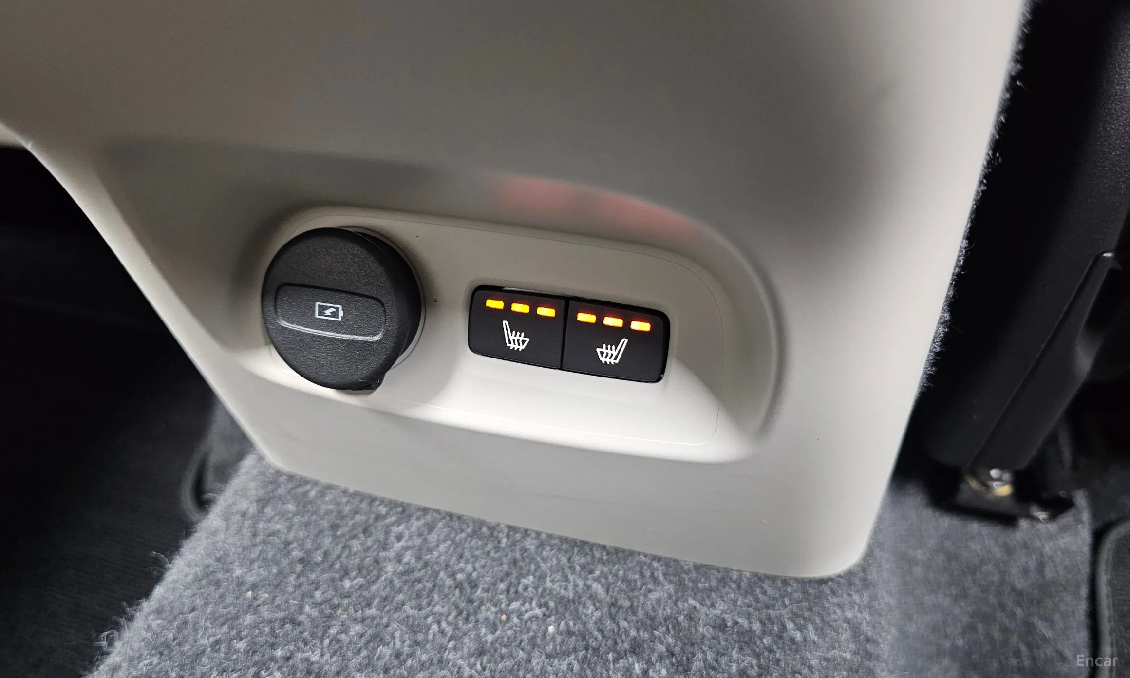 Volvo XC40 превью 18