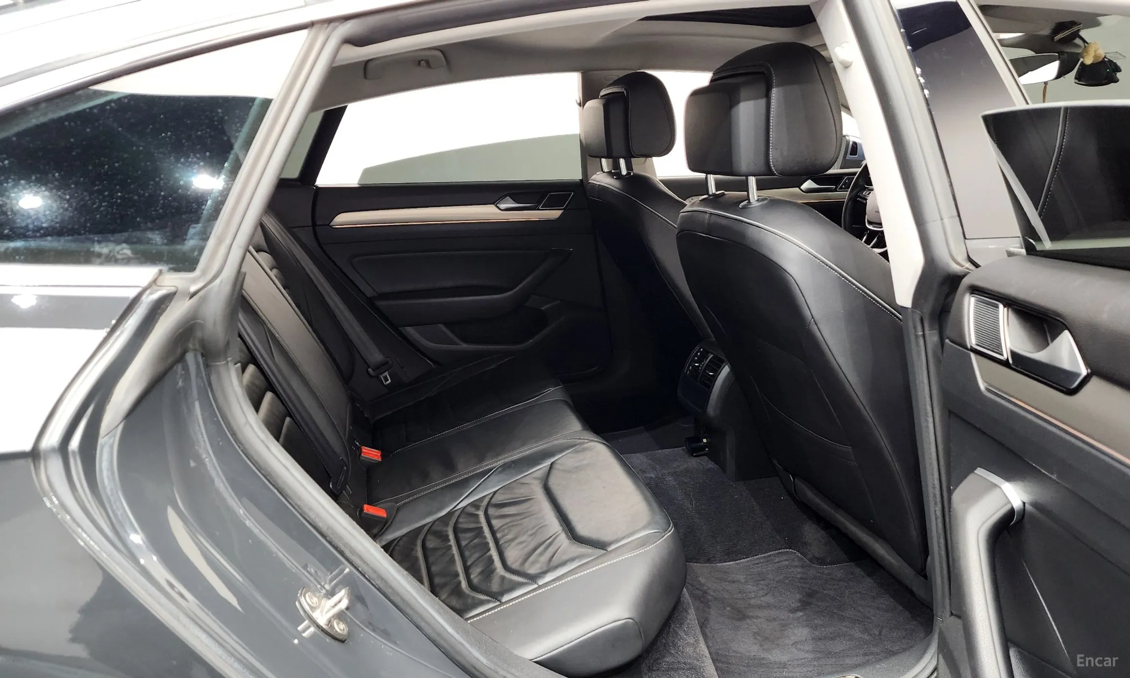 Volkswagen Ateon превью 12