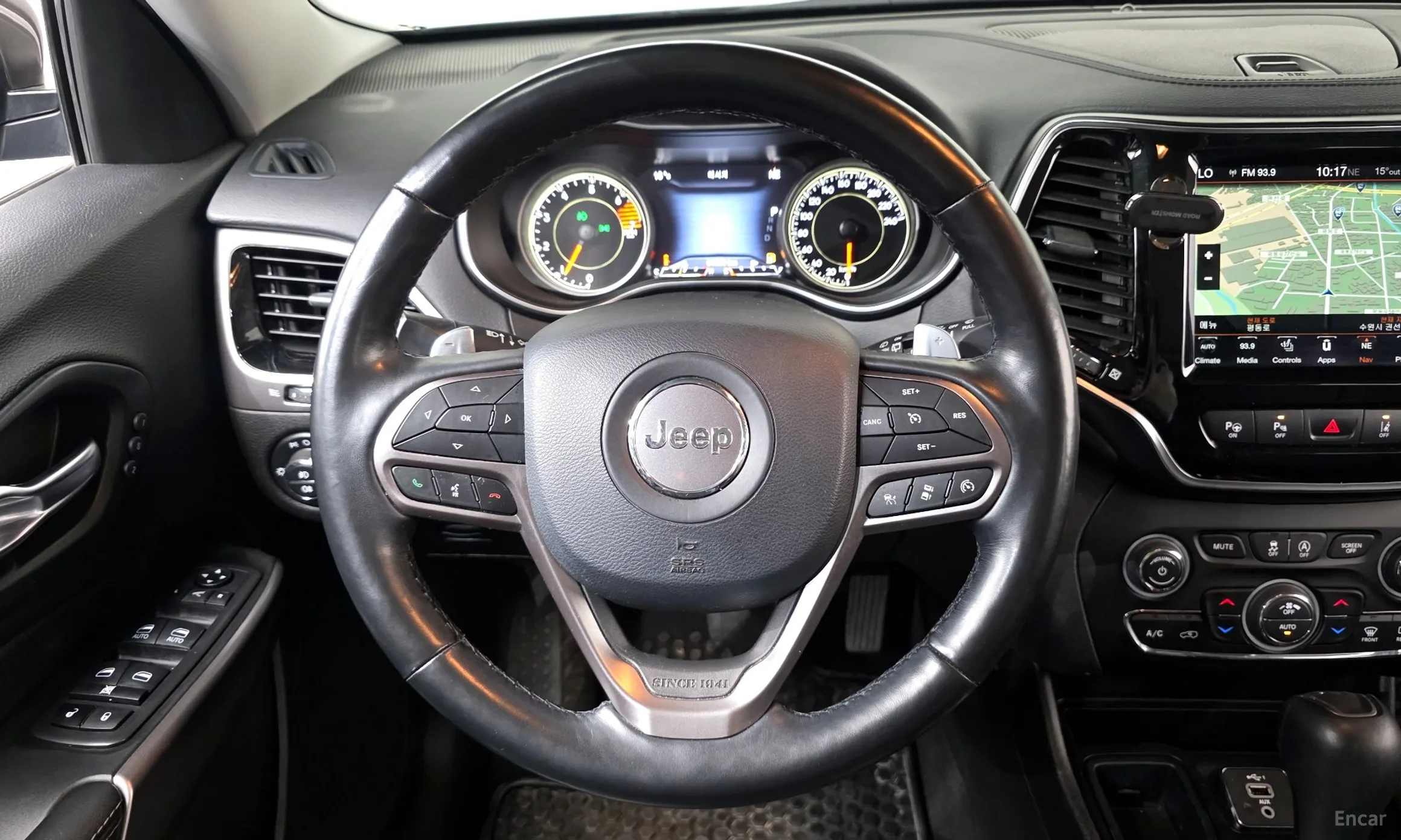 Jeep Cherokee (KL) превью 13