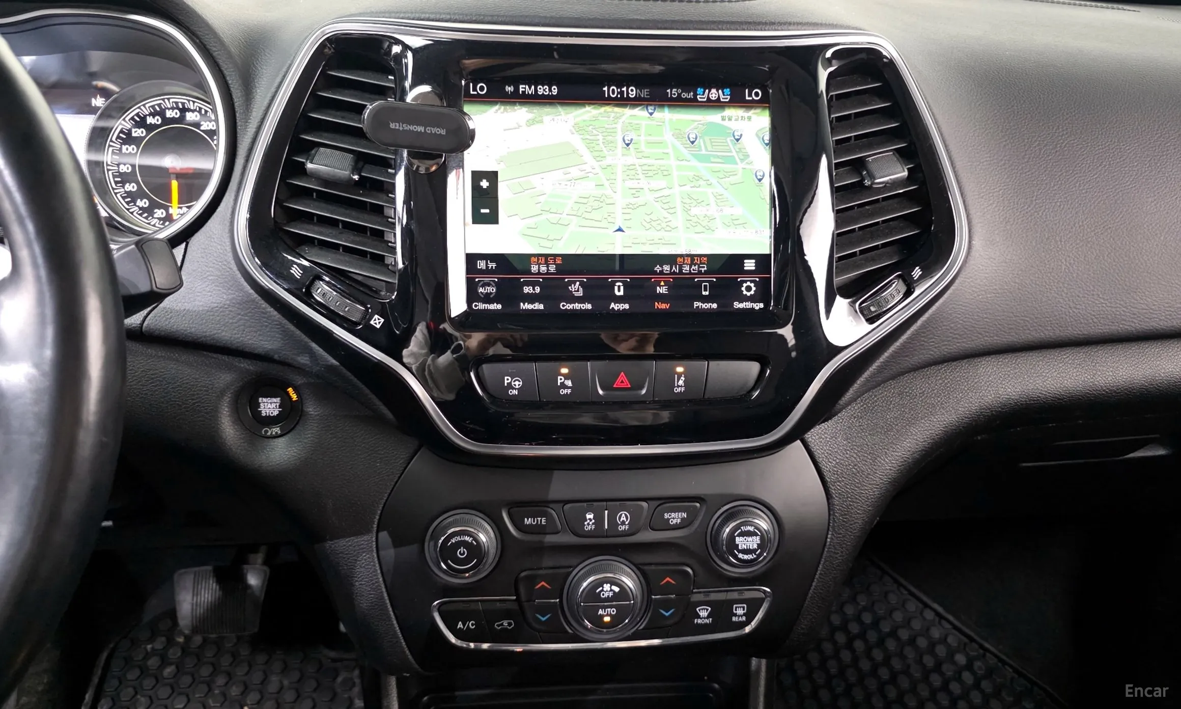Jeep Cherokee (KL) превью 14