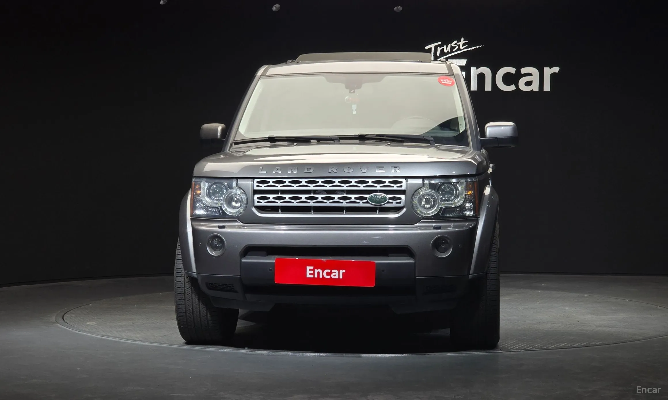 Land Rover Discovery 4 превью 3